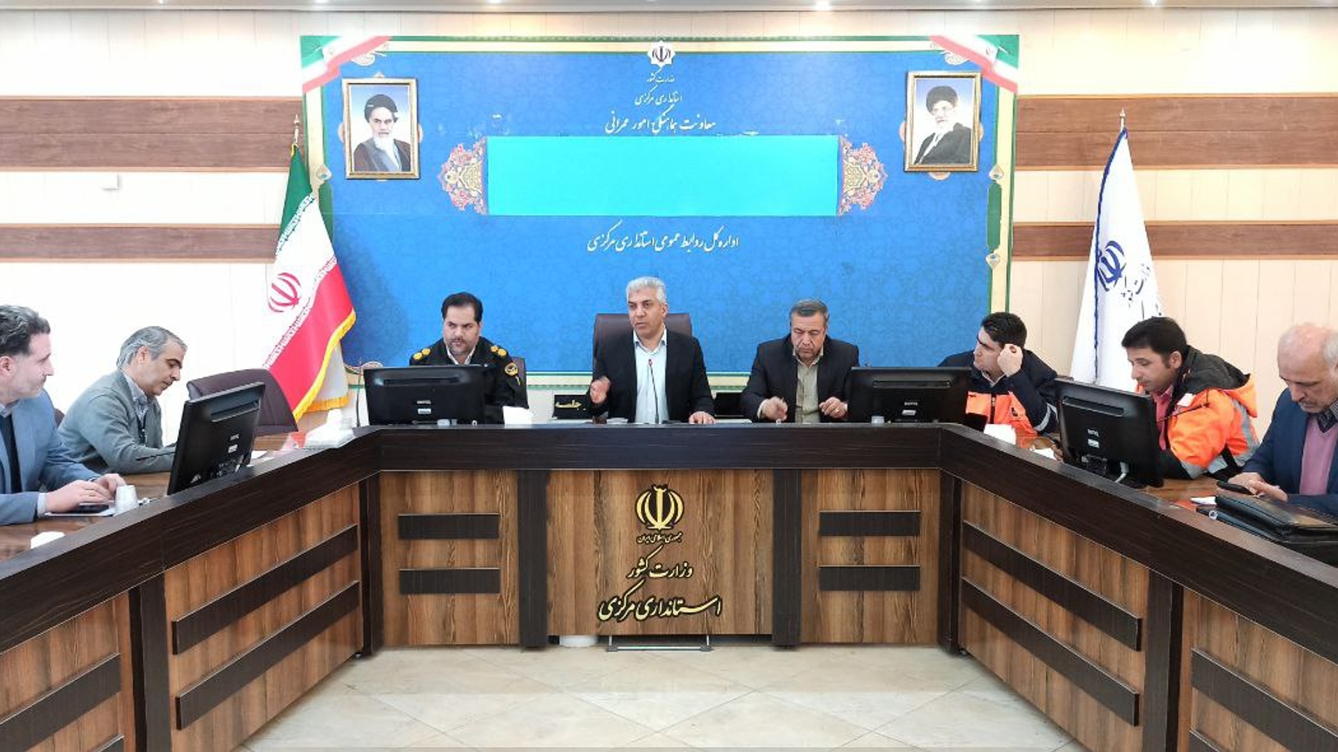 جلسه کمیسیون اجرایی آیین نامه مدیریت و حمل و نقل و سوانح رانندگی برگزار شد..