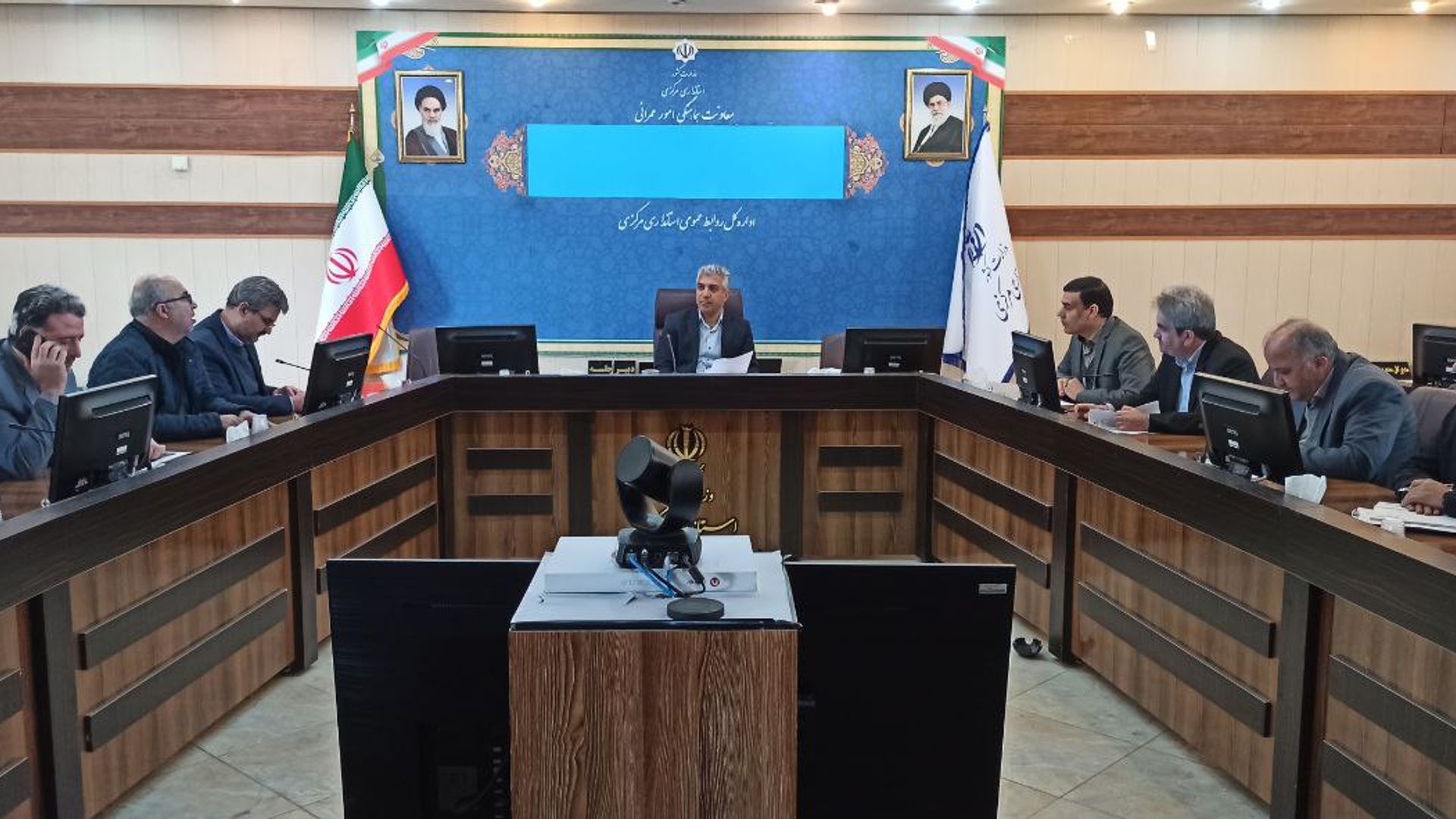 جلسه واگذاری ساختگاه های منتخب استان به سرمایه گذاران جهت احداث نیروگاه خورشیدی برگزار شد...