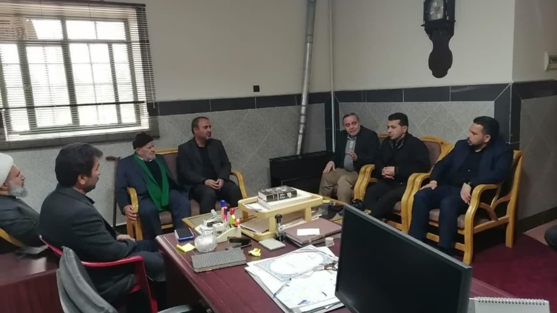 دیدار نوروزی سرپرست فرمانداری شهرستان زرندیه با امام جمعه بخش زاویه