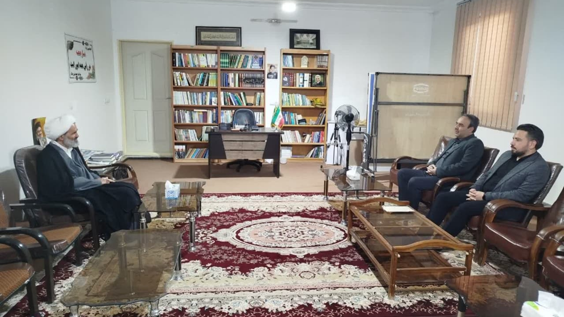 دیدار نوروزی سرپرست فرمانداری شهرستان زرندیه با امام جمعه معزز شهر پرندک