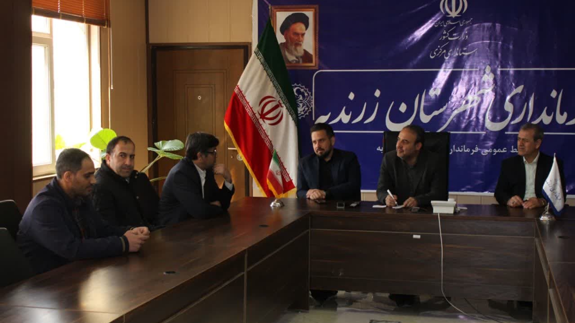 دیدار نوروزی تعدادی از مدیران ادارات شهرستان با فرماندار