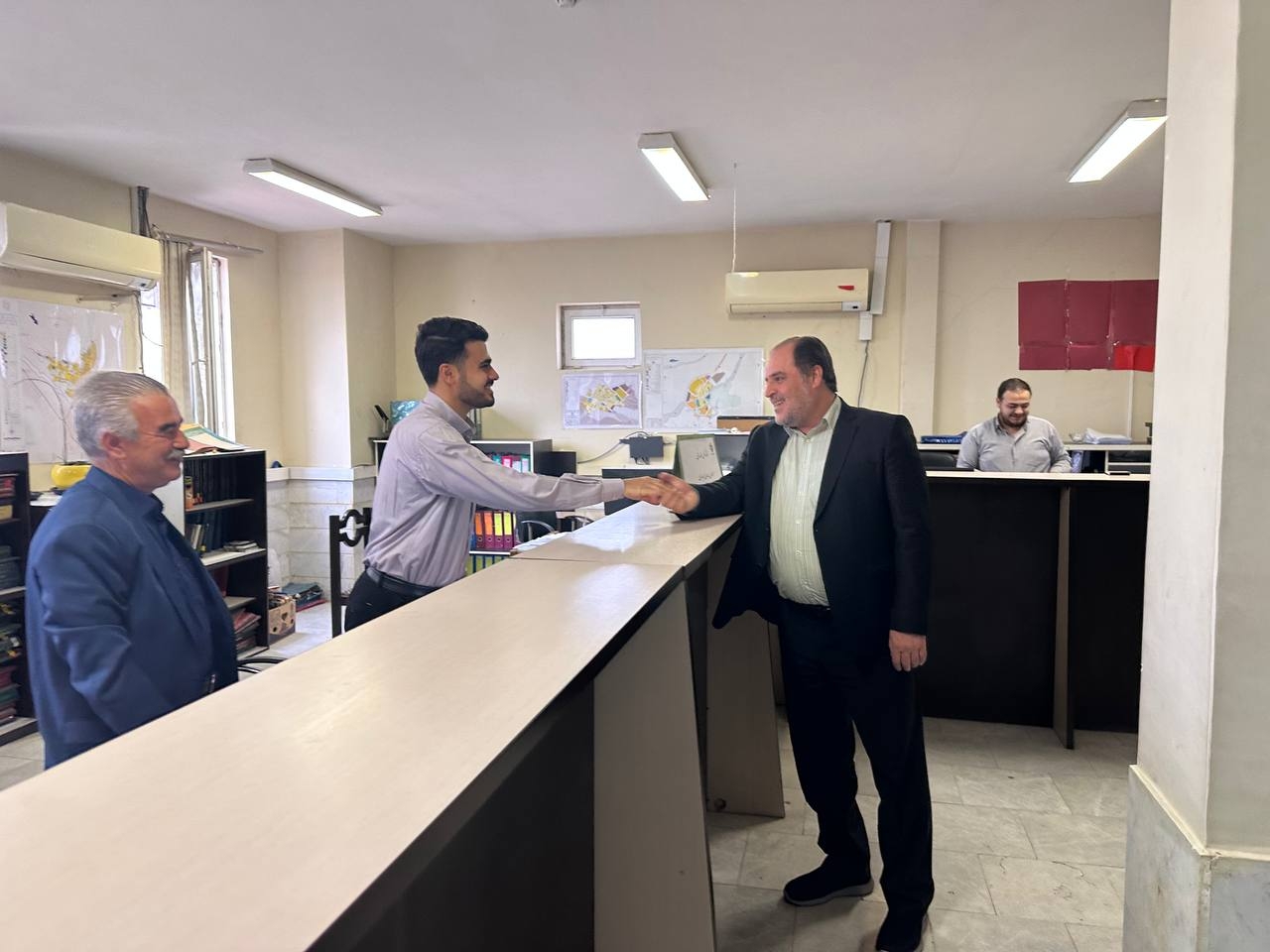 فرماندار ویژه ساوه:
بازدید سرزده از ادارات در دستور کار فرمانداری است