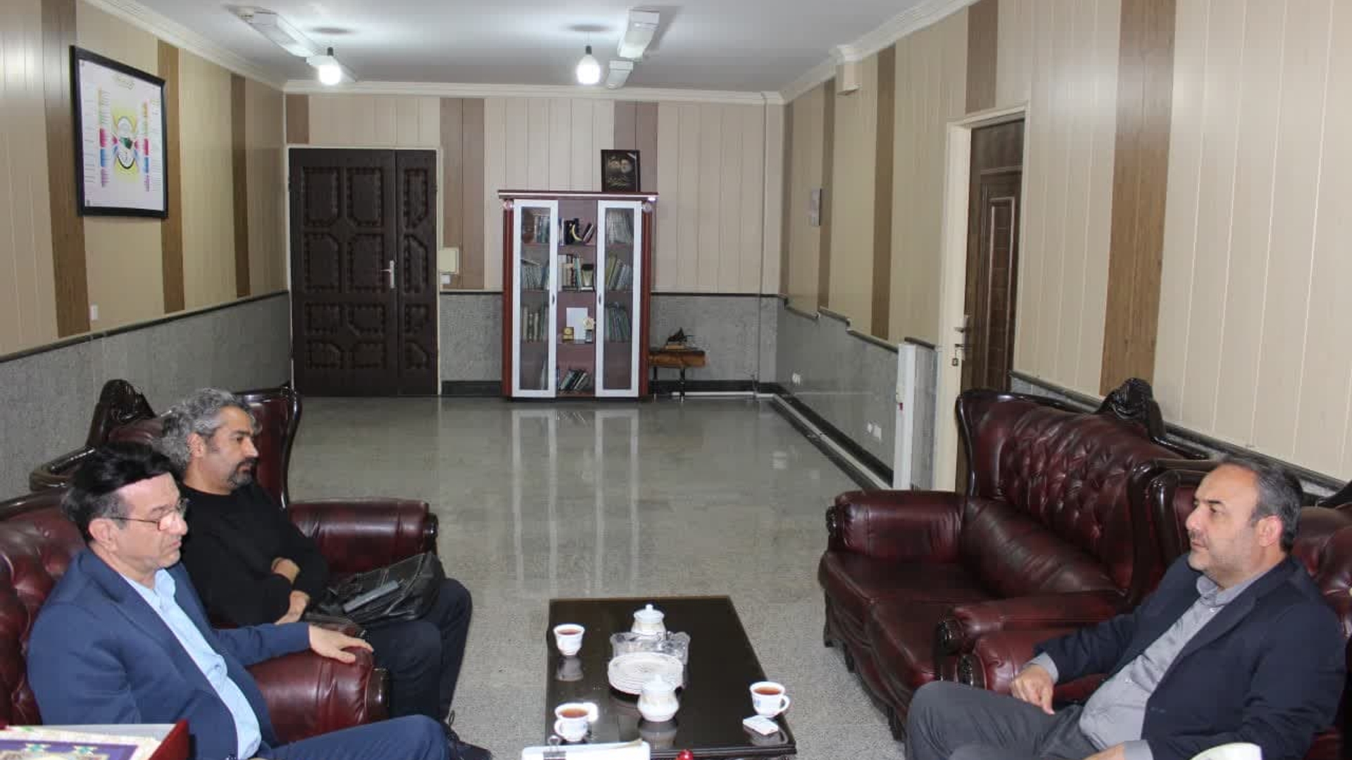 دیدار با صاحبان صنعت در جهت بررسی، تسهیل و رفع موانع و مشکلات تولید