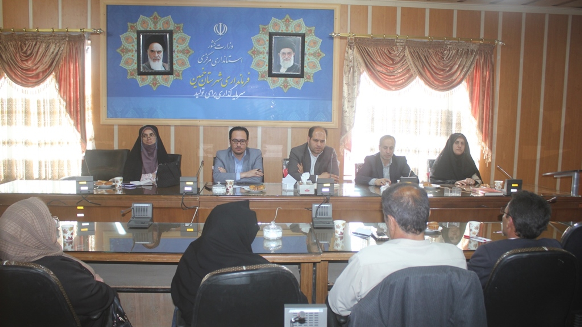 نشست هم اندیشی اصلاح طلبان شهرستان خمین برگزار شد