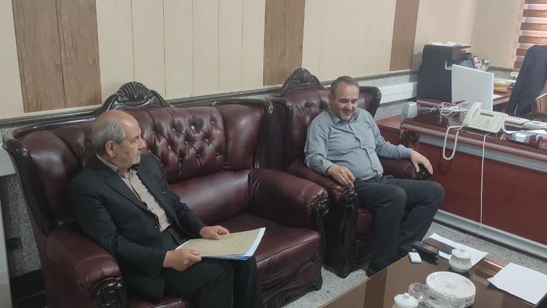 دیدار رییس شورای اسلامی روستای قاسم آباد سفلی با فرماندار