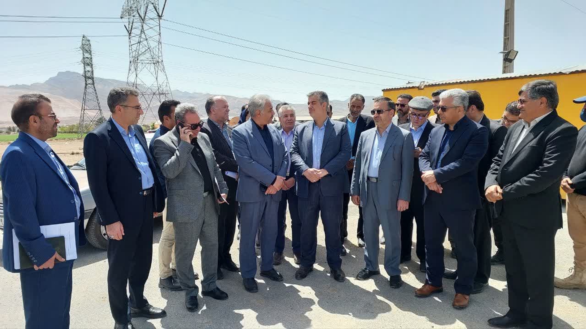 بازدید از پروژه شهرک ماهیان زینتی محلات