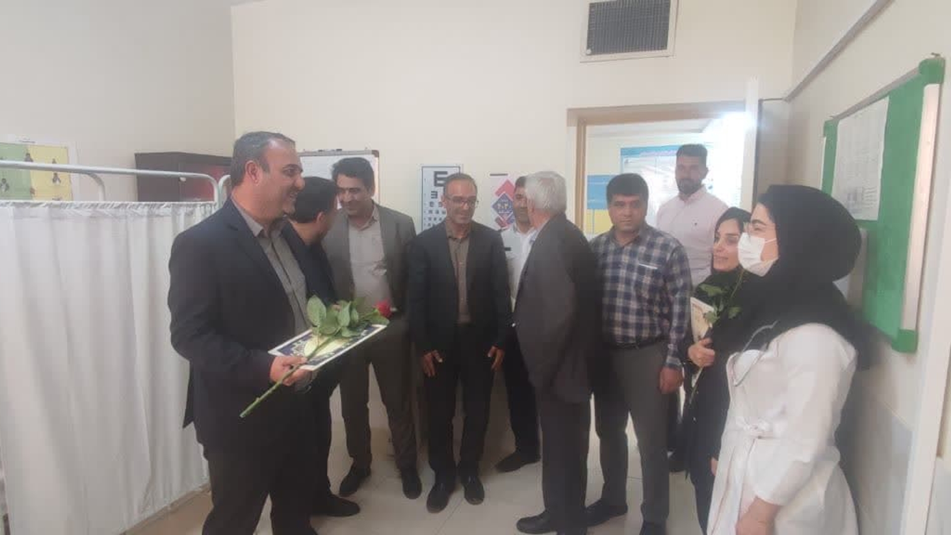 بازدید جناب آقای مروتی از داروخانه و مرکز جامع سلامت شهر خشکرود