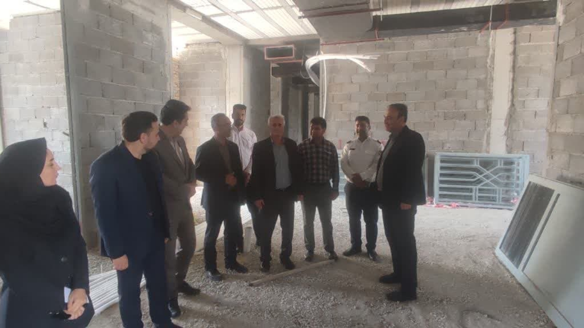 بازدید فرماندار از پروژه در حال ساخت مرکز جامع سلامت شهر خشکرود