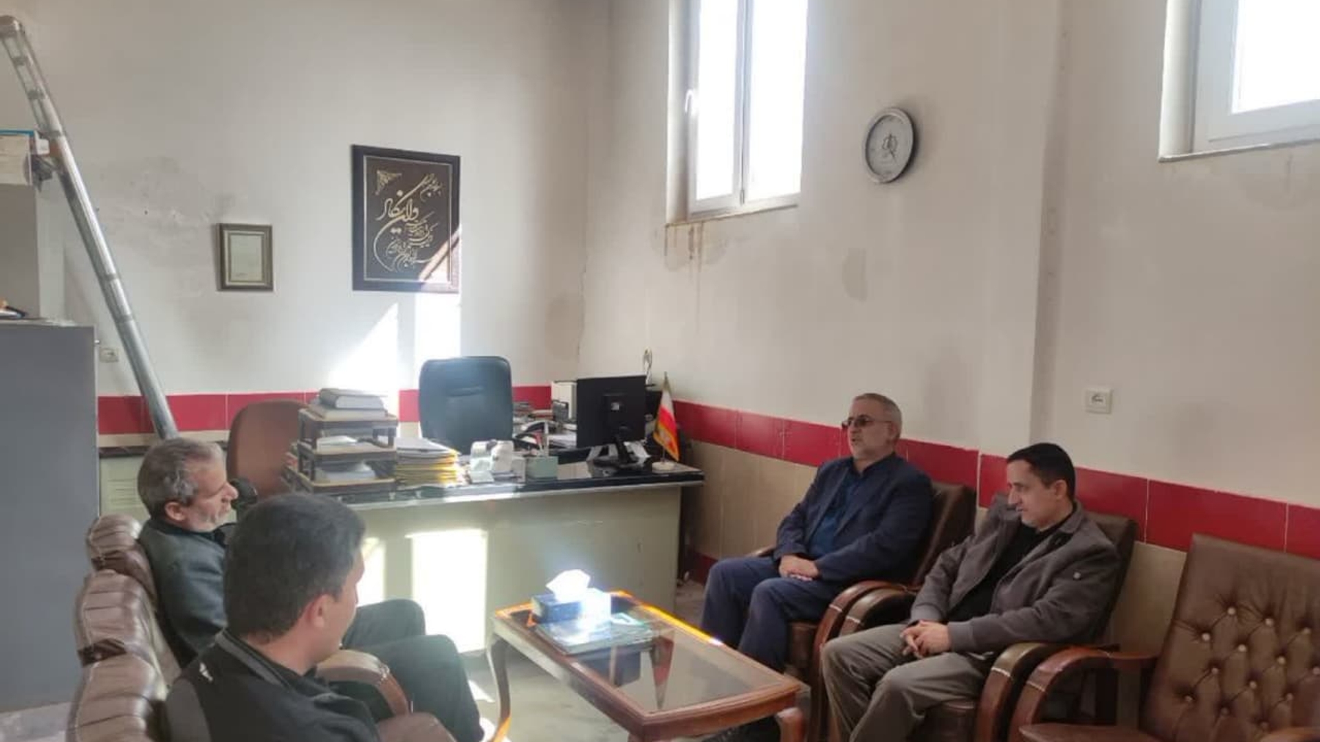 بازدید سرزده ونوروزی ابوالفضل قاسمی فرماندار 
روز یکشنبه مورخ ۱۴۰۴/۰۱/۰۳
ابوالفضل قاسمی فرماندار به اتفاق محمدی مسئول حراست فرمانداری از روستای جاسب(واران،وشتگان،وسقونقان،بیجگان،. زر،کروگان از توابع بخش مرکزی شهرستان دلیجان بازدید وبا اعضاء شورای اسلامی و دهیاران  روستا دیدار ودرخصوص مشکلات روستا گفتگو کردند