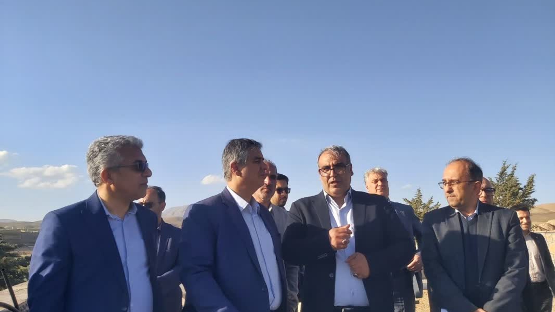 بازدید از پروژه های اولویت دار عمرانی شهرستان آشتیان