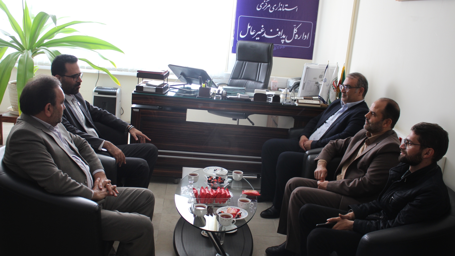 برگزاری نشست مشترک مدیرکل پدافند غیرعامل استان با سرپرست فرمانداری آشتیان