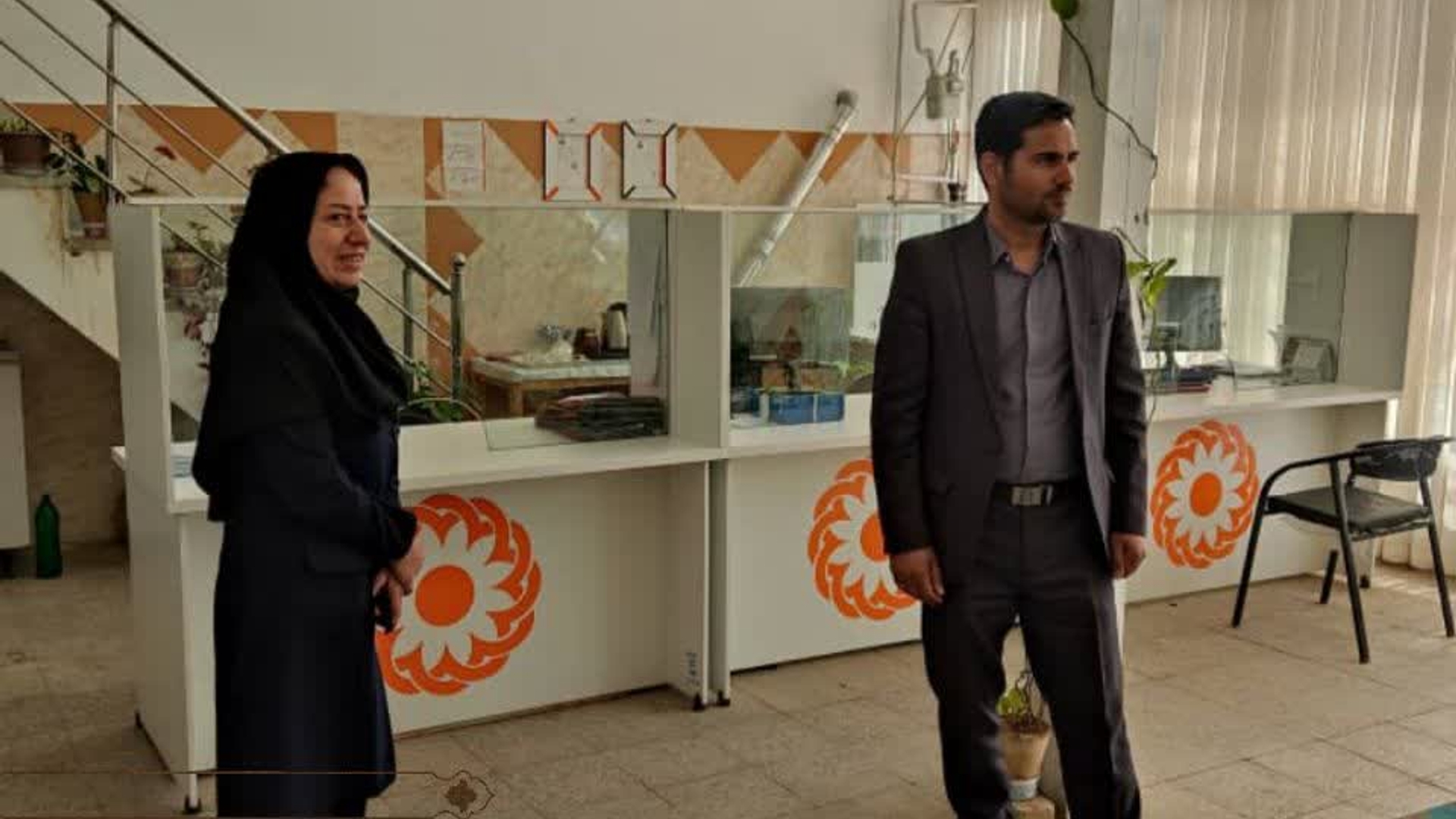 بازدید معاون امور آسیب ها و مسائل اجتماعی استانداری به اتفاق کارشناس امور اجتماعی و فرهنگی فرمانداری از مرکز مثبت زندگی و کمپ ترک اعتیاد