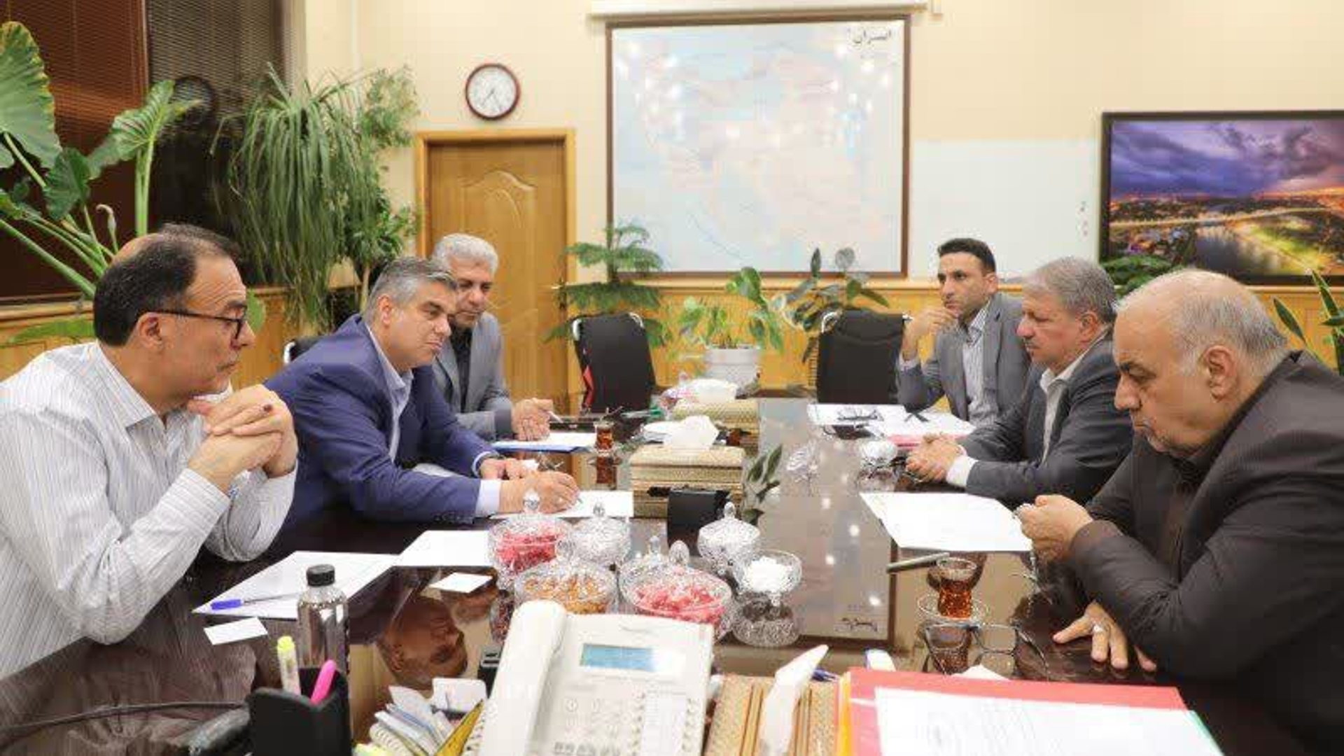 پروژه‌های زیربنایی حوزه راه در استان مرکزی شتاب می‌گیرد/ آغار مطالعات پروژه آزادراه اراک-قم