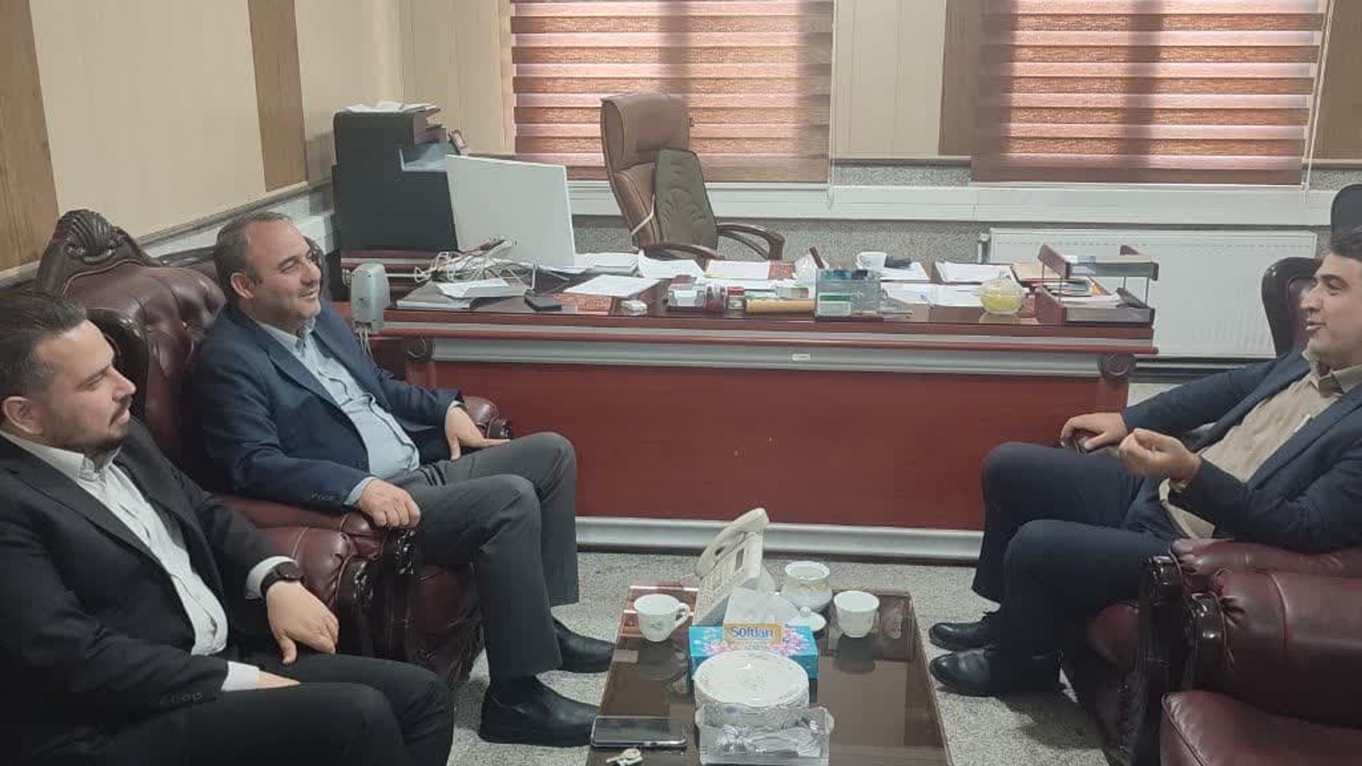 دیدار شهـردار خشکـرود با فرماندار