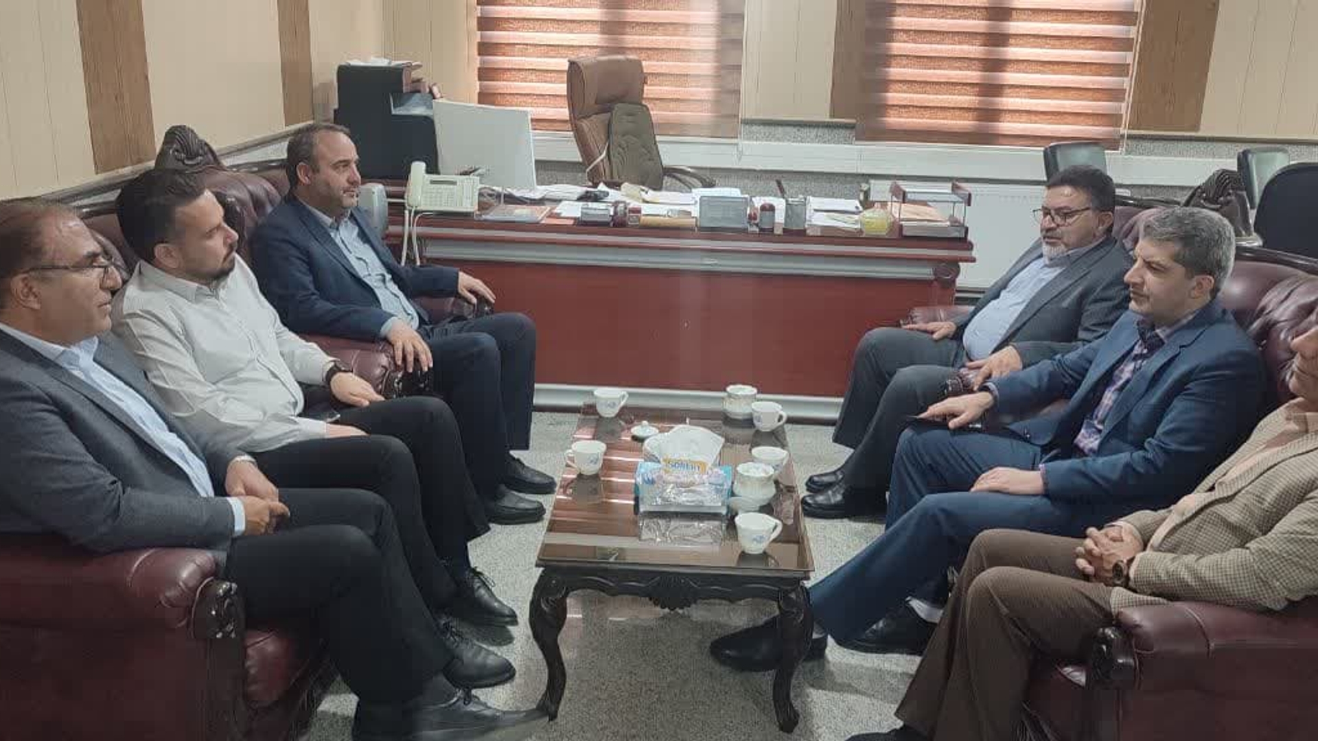 دیدار مدیر کل پزشکی قانونی با فرماندار