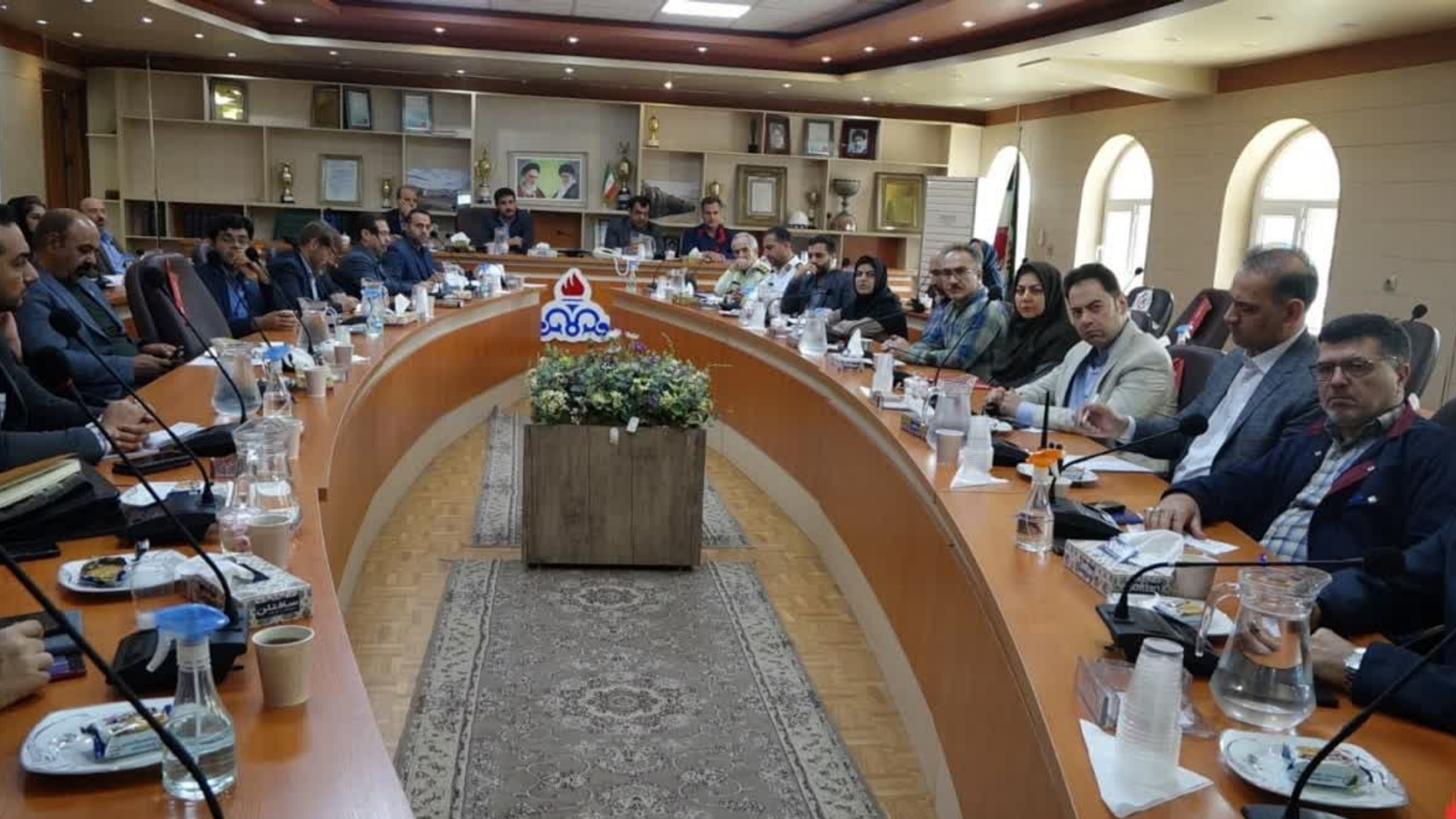 برگزاری اولین جلسه کارگروه پیشگیری و مقابله با قاچاق و عرضه خارج از شبکه فرآورده های نفتی