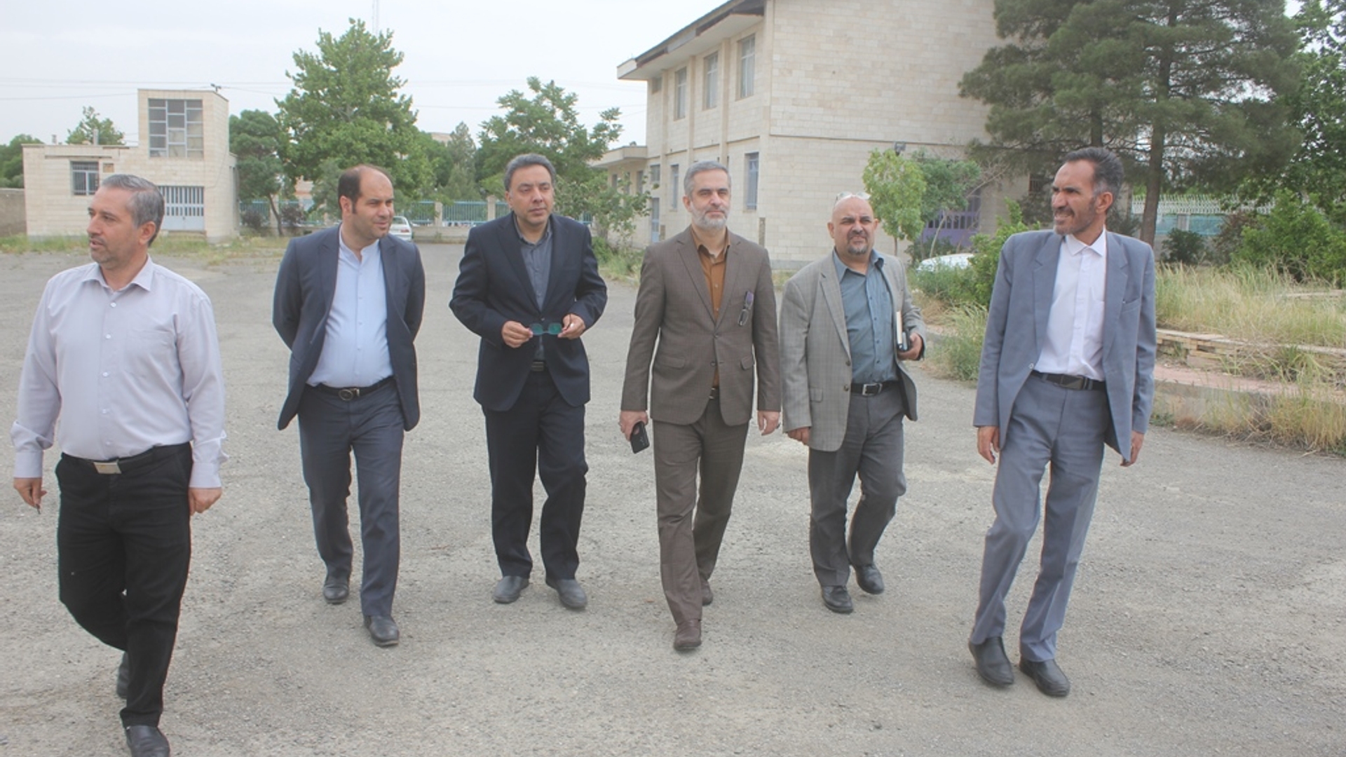 جلسه هم اندیشی ایجاد مجتمع اداری در شهرستان خمین برگزار شد