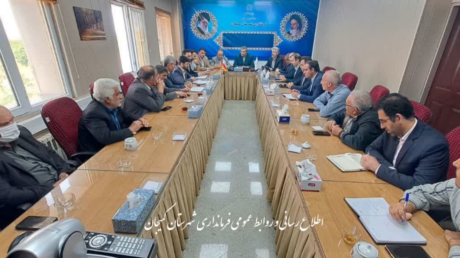 نشست هماهنگی مدیران برق استان و شهرستان با صنایع پیرامون مدیریت بار مصرف برق