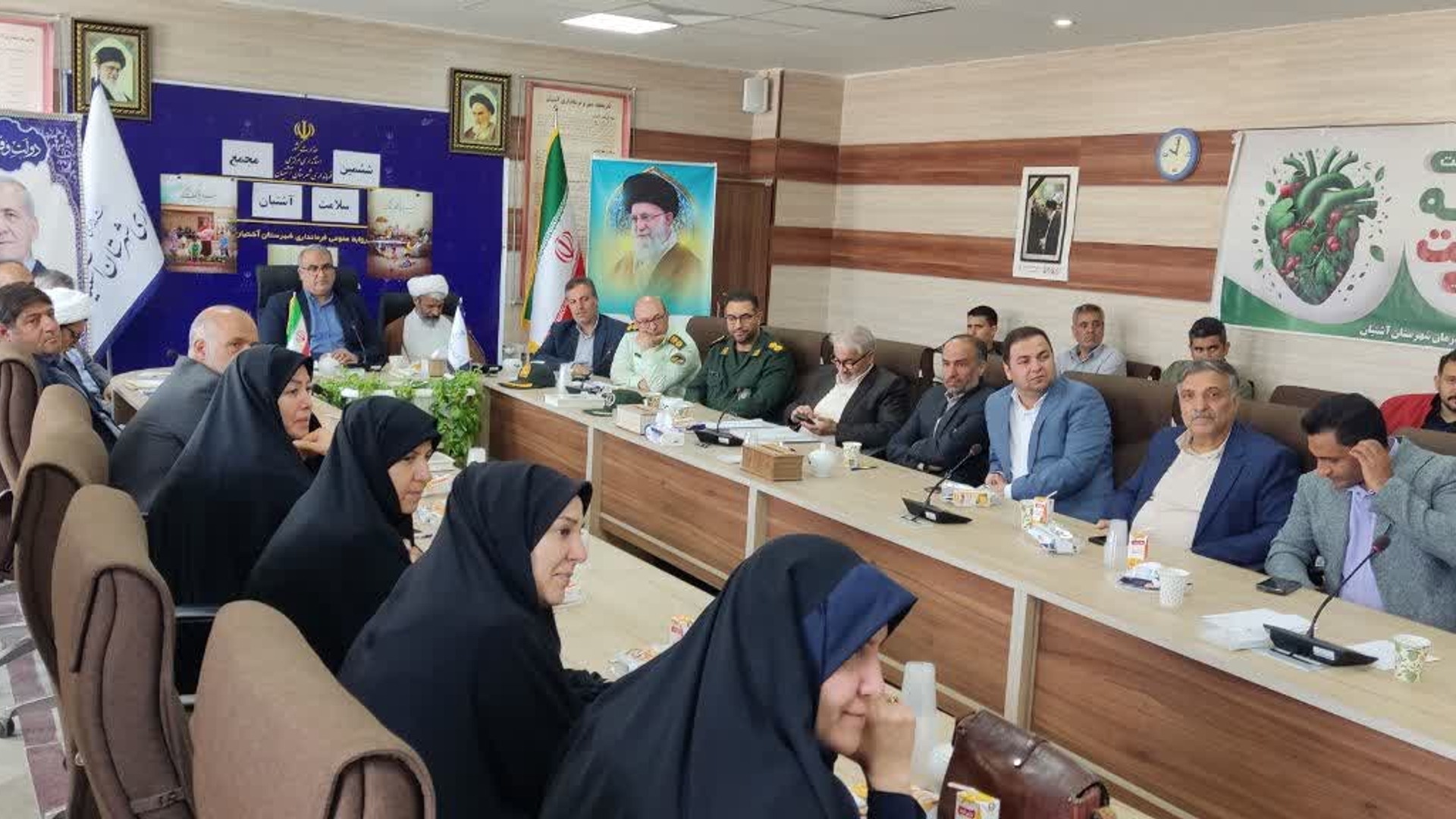 🍏 ششمین مجمع سلامت شهرستان آشتیان با محوریت "نشاط اجتماعی و جوانی جمعیت" برگزار شد.