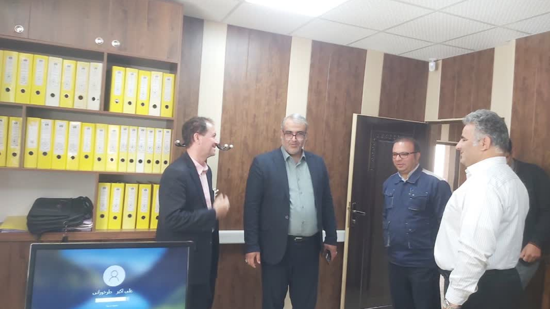 🔺️🔻بازدید سرپرست فرمانداری شهرستان آشتیان از مدیریت توزیع برق