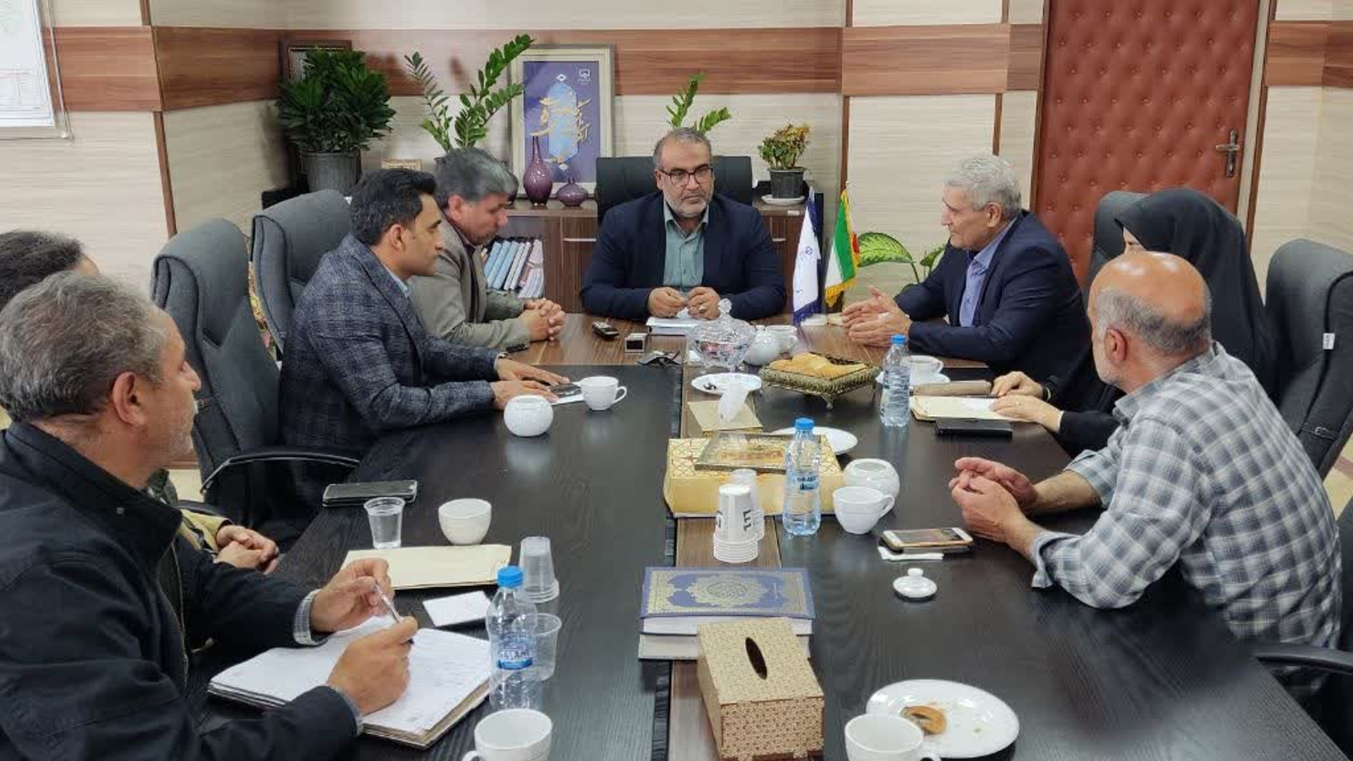 🔸️جلسه هماهنگی و برنامه‌ریزی دهمین جشنواره ملی پخت سمنو با حضور اعضا ستاد به ریاست مهندس ملکا آشتیانی سرپرست فرمانداری شهرستان آشتیان در محل دفتر فرماندار برگزار گردید.