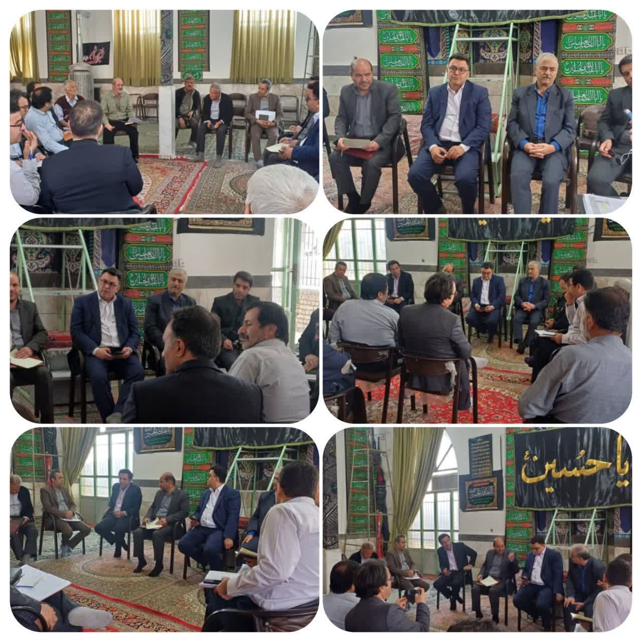 بررسی مسائل و مشکلات روستای حسن  آباد با حضور فرماندار و دکتر جمالیان