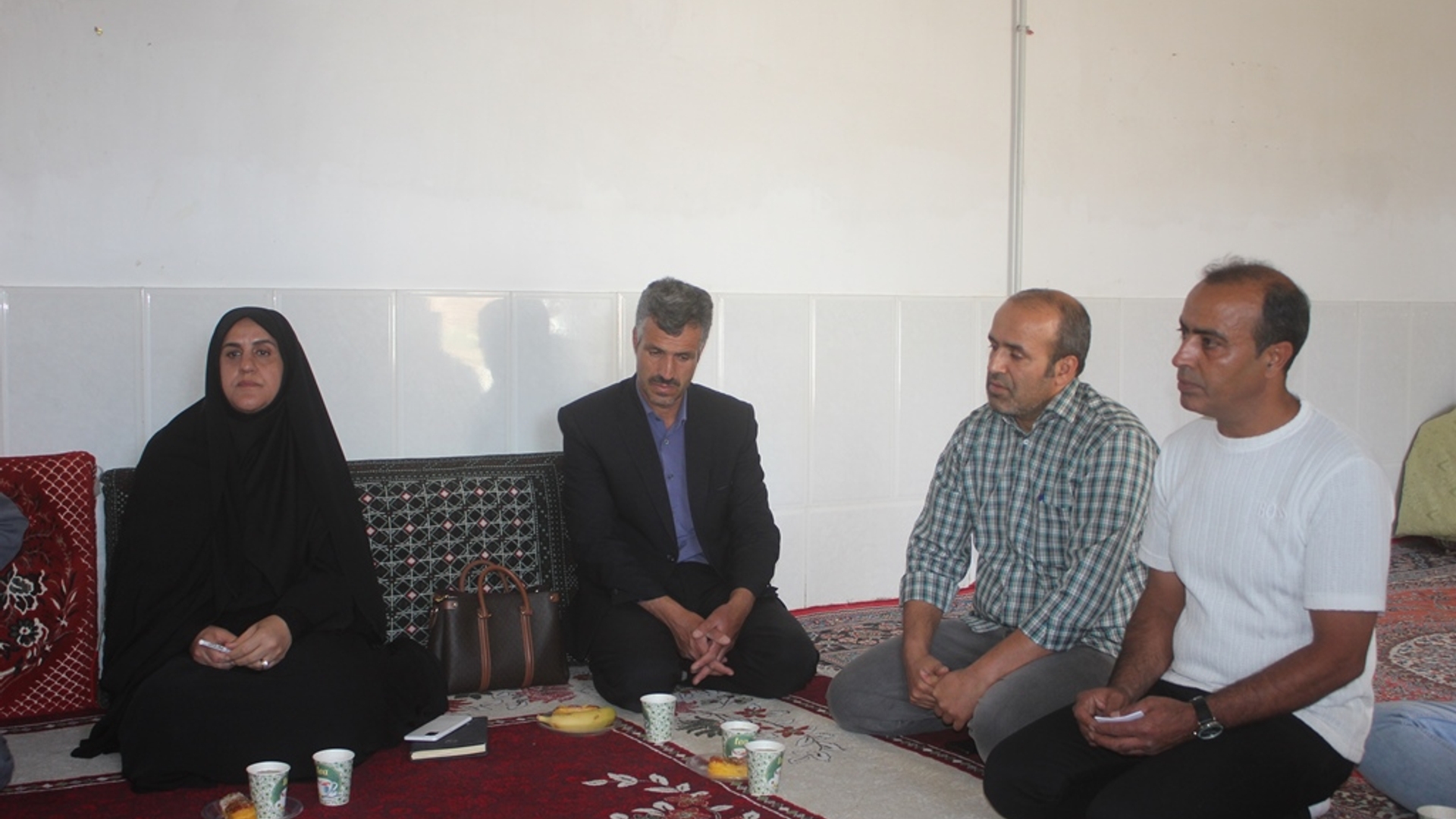 نشست بررسی مسائل و مشکلات روستای قلعه افشار شهرستان خمین برگزار شد