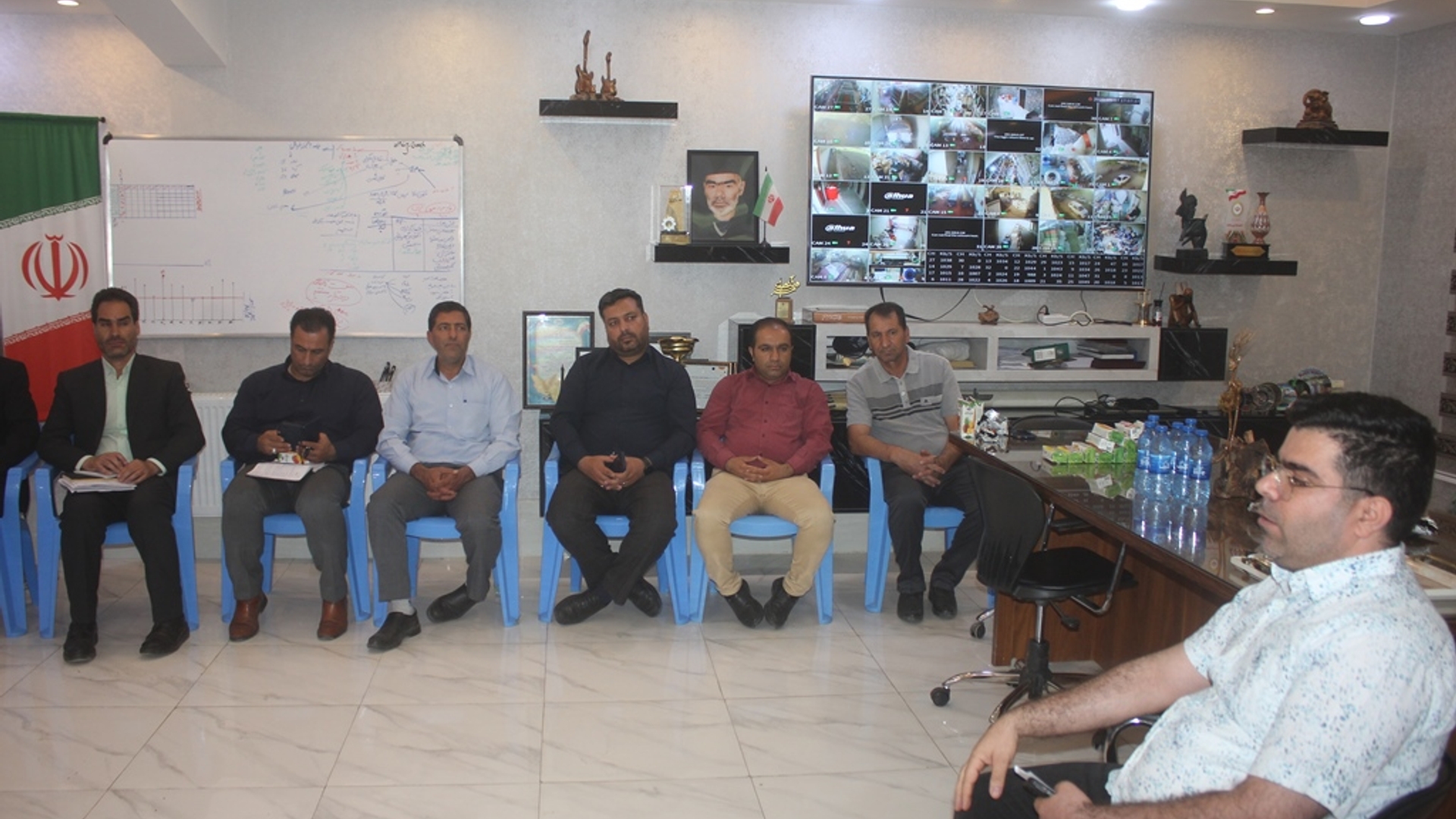 نشست بررسی مسائل و مشکلات روستای ریحان علیا شهرستان خمین برگزار شد