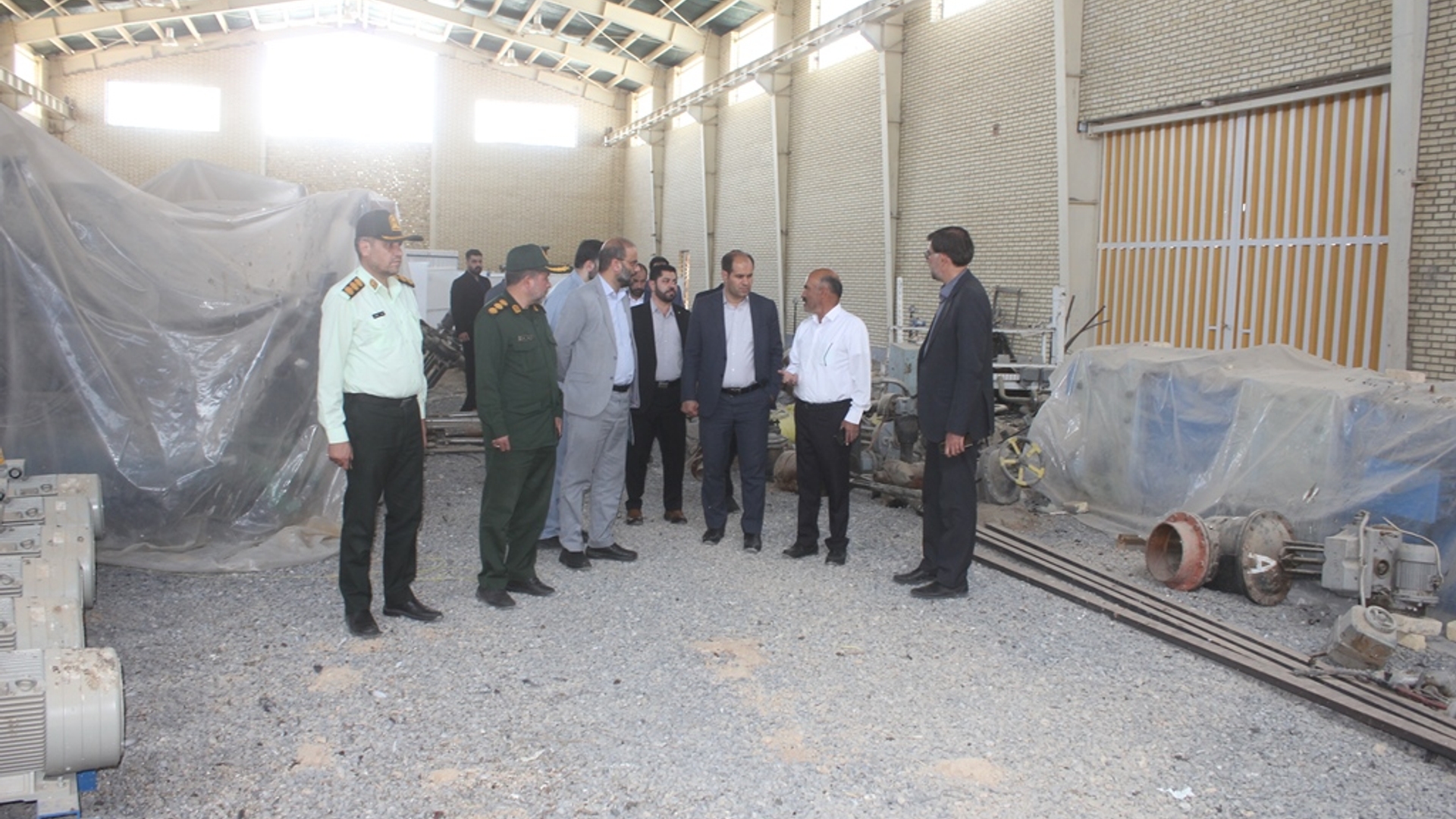 فرماندار و اعضای شورای تامین از شرکت توسعه گاز خمین بازدید کردند