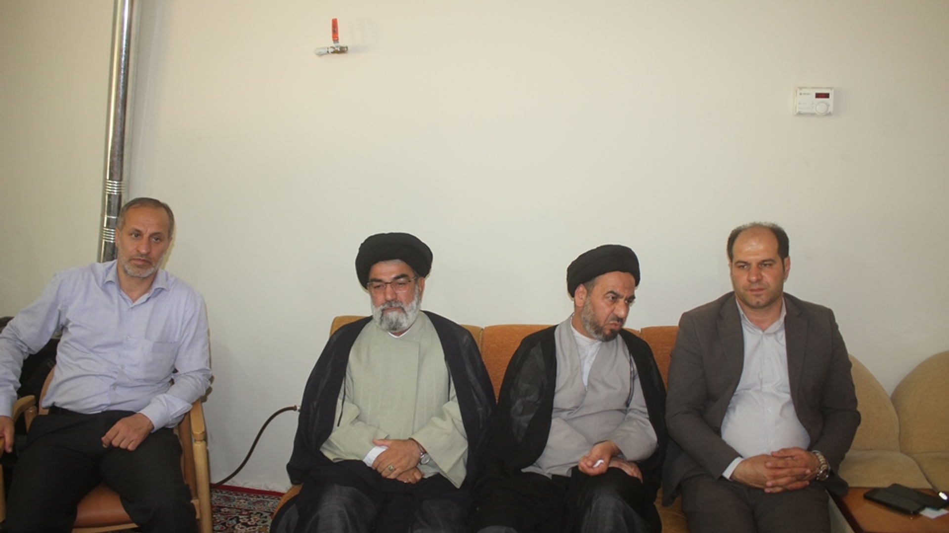 جلسه ستاد گرامیداشت سی و ششمین سالگرد ارتحال حضرت امام (ره) در شهرستان خمین برگزار شد