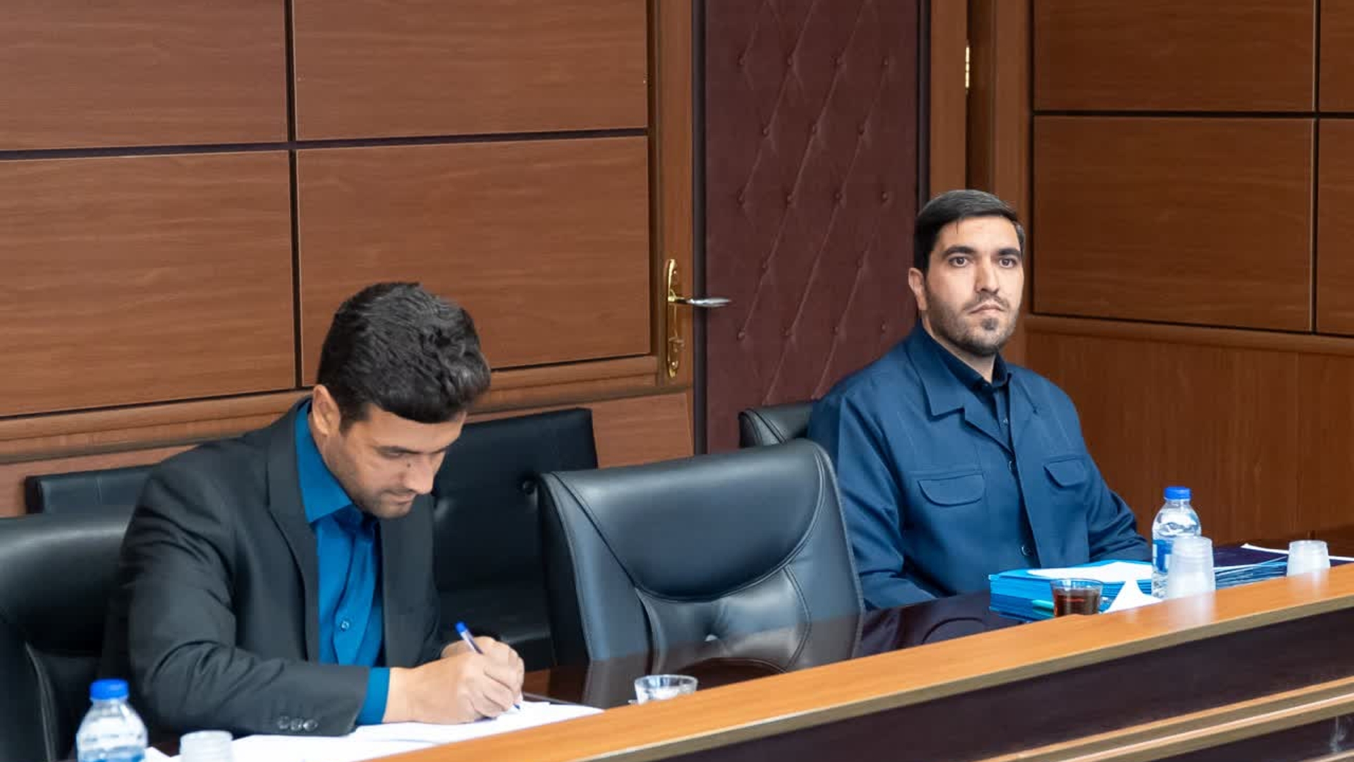 🔻جلسه ۱ مرکز رفع اختلاف دستگاه های اجرایی استان مرکزی در سال ۱۴۰۴ برگزار شد.

🔹جلسه ۱ مرکز رفع اختلاف دستگاه های اجرایی استان مرکزی در سال ۱۴۰۴ به ریاست دکتر مهدی زندیه وکیلی، استاندار برگزار و در خصوص دو پرونده اختلاف، تصمیم گیری شد.