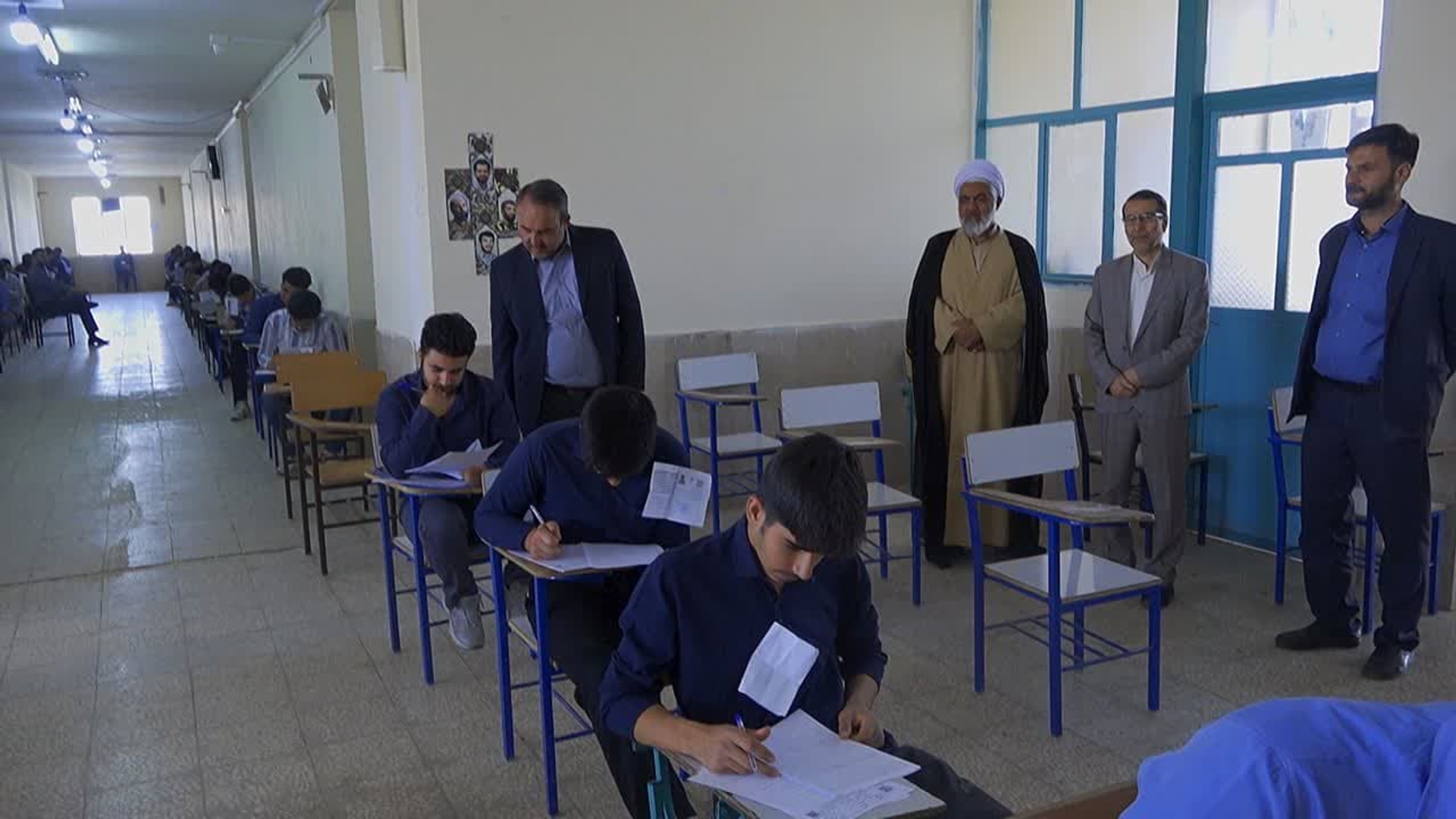 حضور فرماندار در حوزه‌های برگزاری امتحانات نهایی دانش‌آموزان