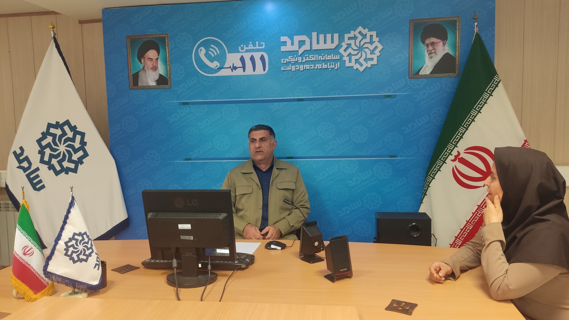 پاسخگویی سرپرست دفتر امور شهری استانداری مرکزی در مرکز سامد