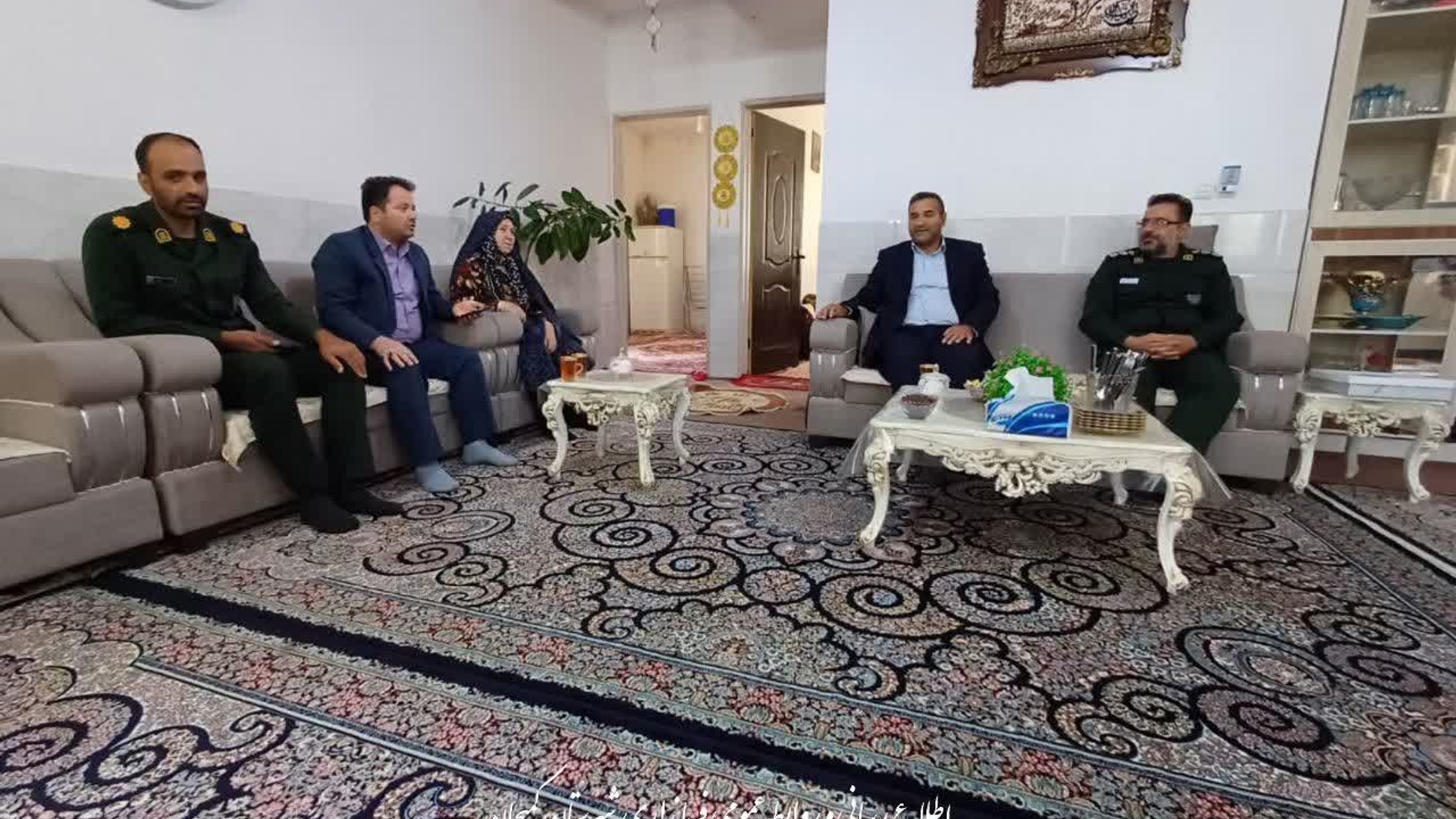 🔻دیدار فرماندار شهرستان کمیجان با خانواده معزز شهدا به مناسبت سالروز آزادسازی خرمشهر