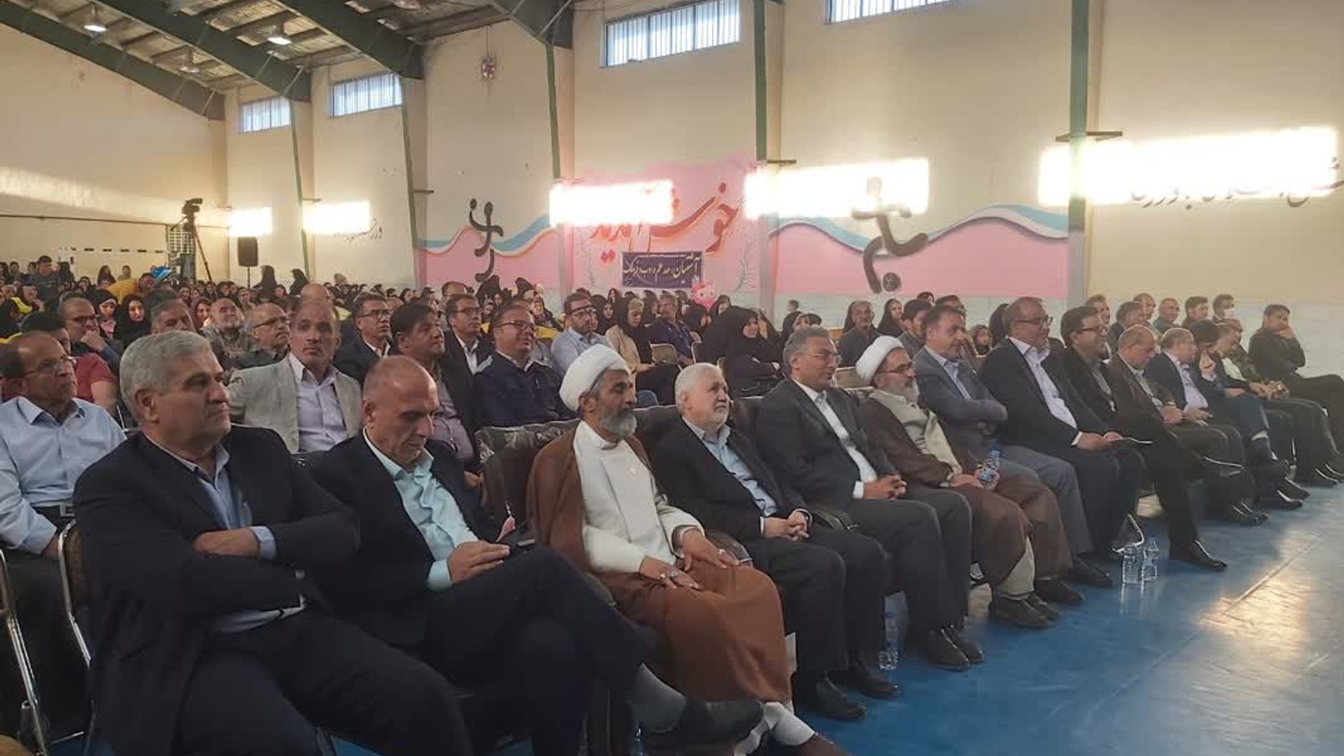 🔵 افتتاحیه دهمین جشنواره ملی آیین سنتی پخت سمنو در آشتیان با حضور مقامات ملی و استانی