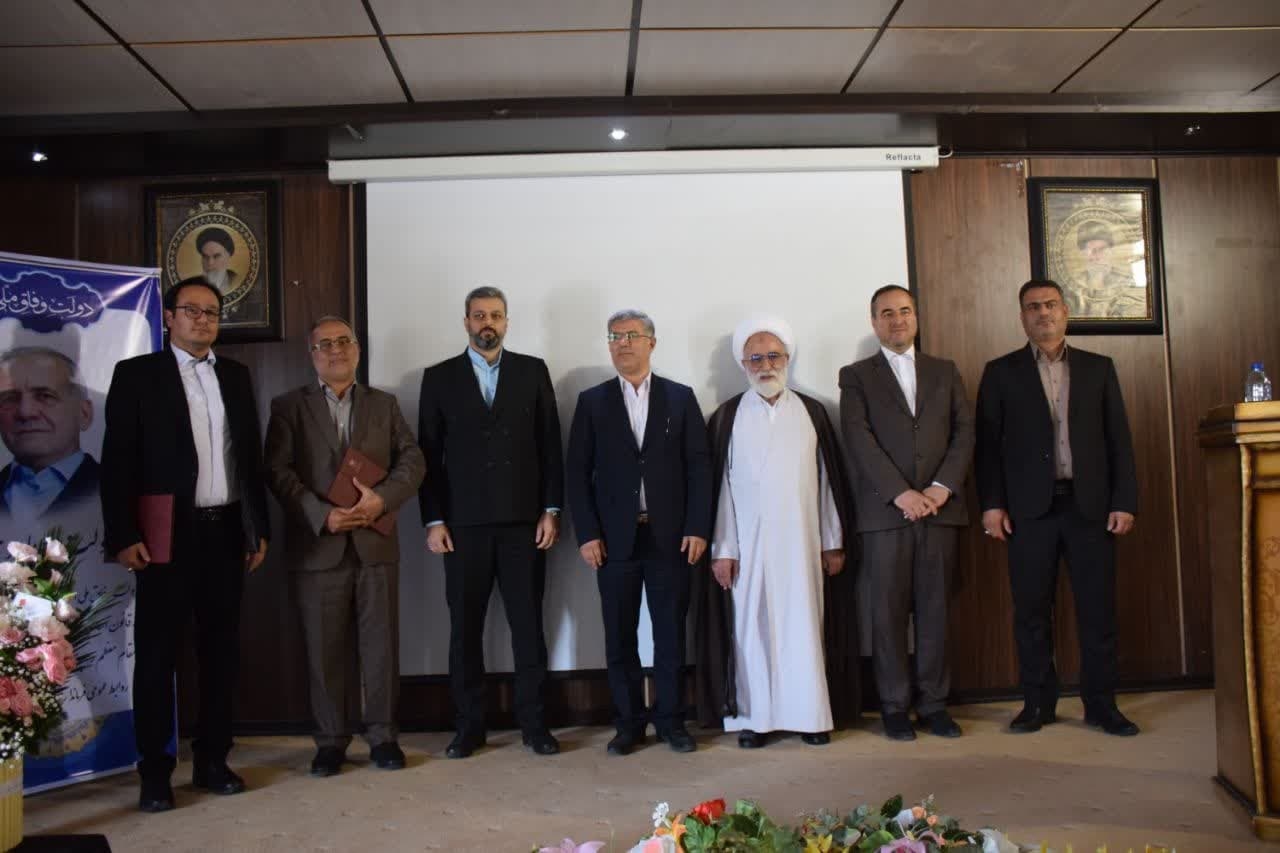 📌برگزاری آئین تکریم و معارفه‌فرماندار شهرستان دلیجان