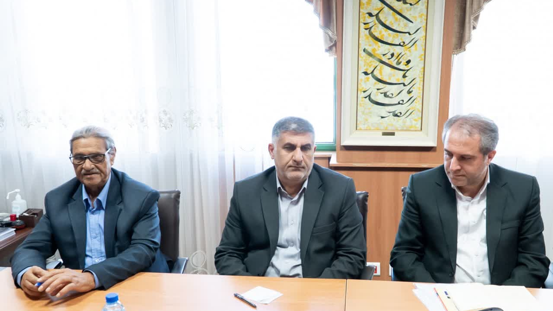 🔻دیدار اعضای شورای اسلامی استان مرکزی با استاندار