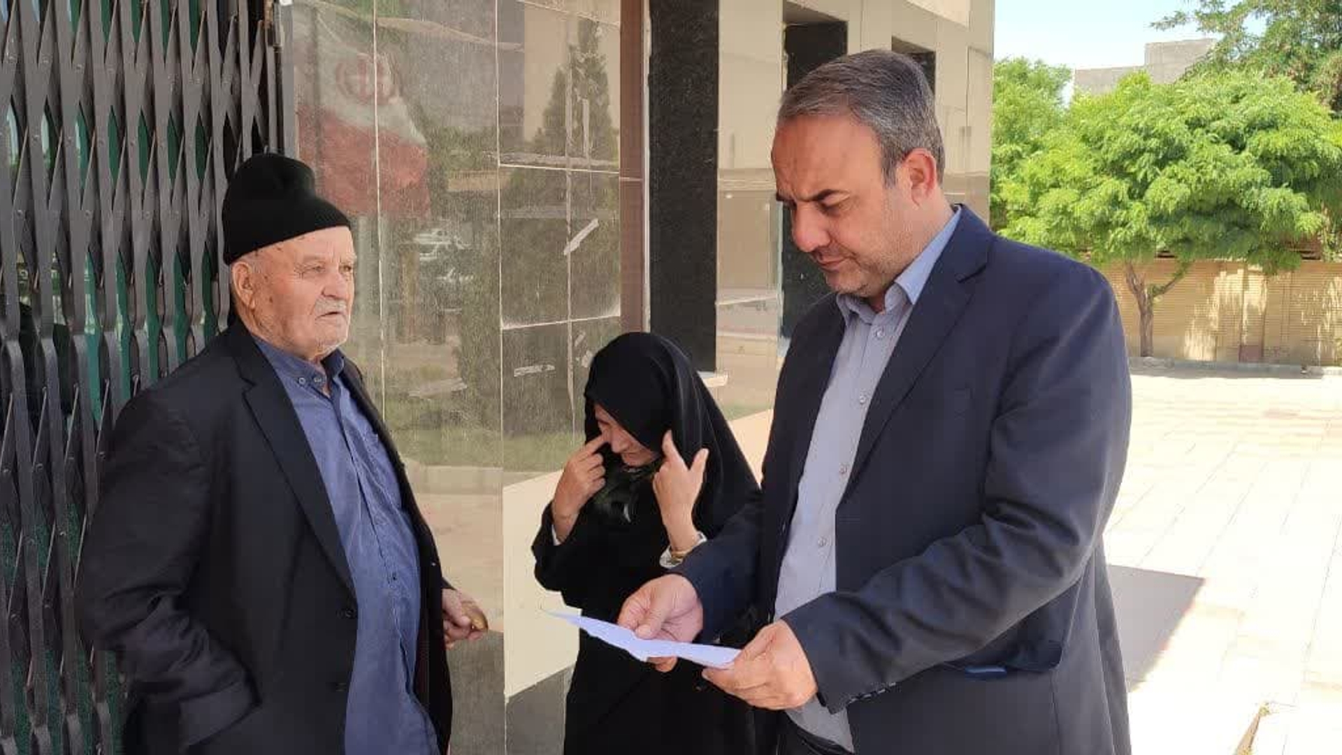 ملاقــات مردمی و دیدار چهره به چهره فرماندار با مردم شریف شهرستان زرندیه