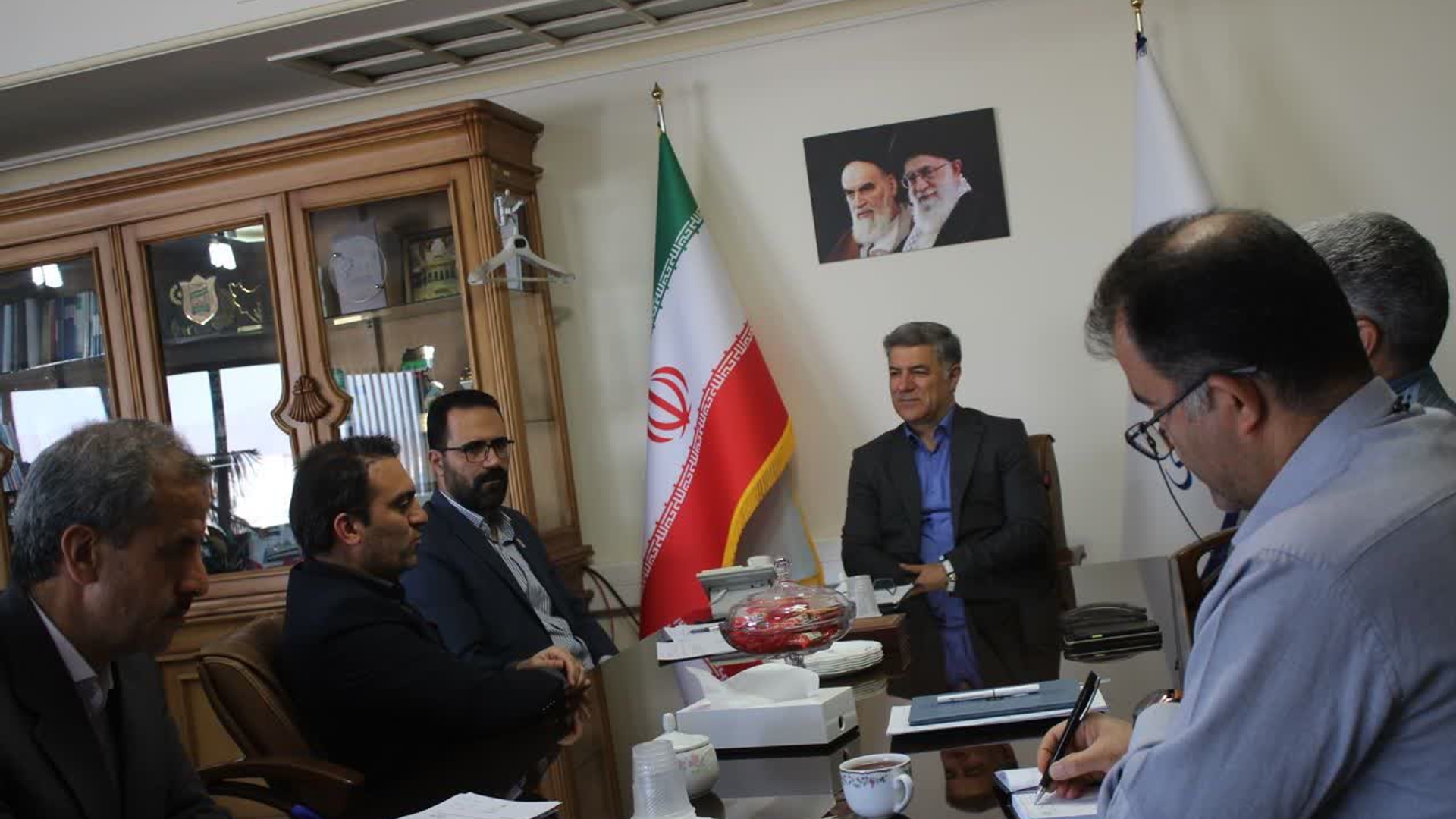 برگزاری جلسه ساماندهی و امن سازی مراکز پر خطر استان