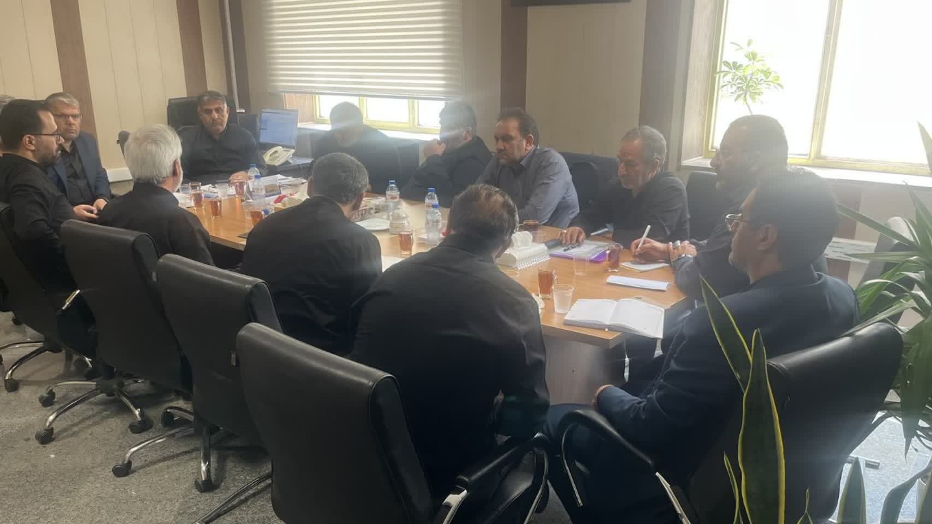 برگزاری جلسه ستاد پشتیبانی اربعین در دفتر امور شهری و شوراهای اسلامی استان مرکزی