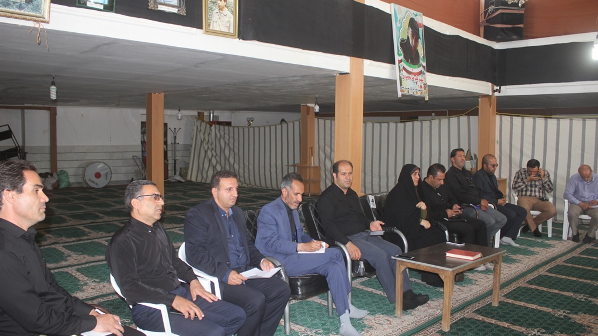 نشست بررسی مسائل و مشکلات روستای شهرمیزان شهرستان خمین برگزار شد