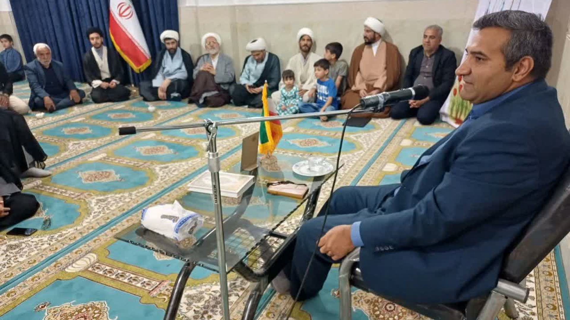 🔻نشست مددی فرماندار شهرستان کمیجان با ائمه جمعه وجماعات شهرستان