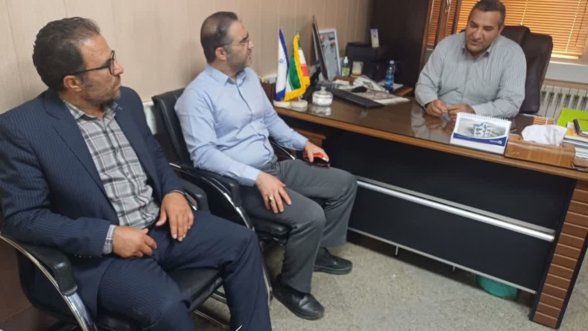 🔻 دیدار مدیران آب و فاضلاب شهرستان کمیجان با فرماندار