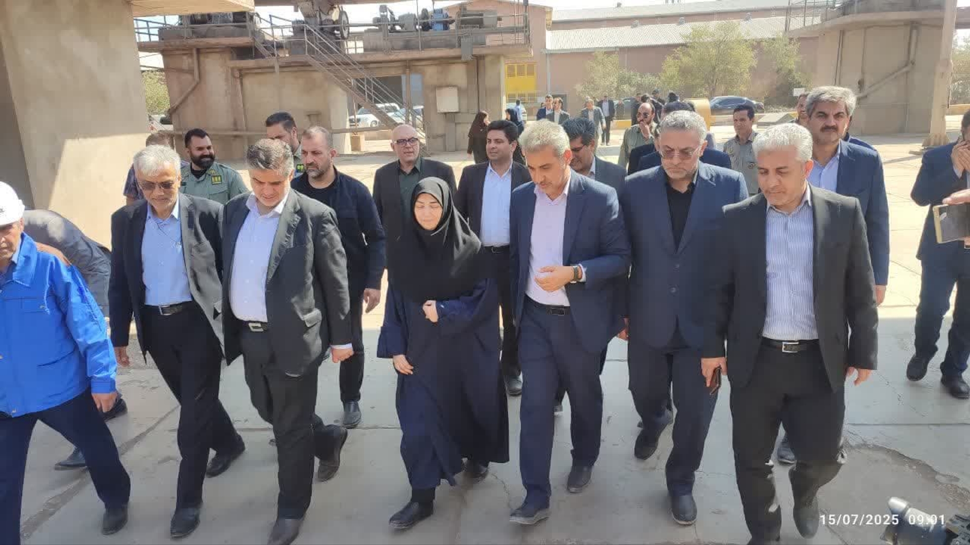 حضور دکتر شینا انصاری در شرکت لیکا برای افتتاح سیستم فیلتراسیون و نیروگاه خورشیدی