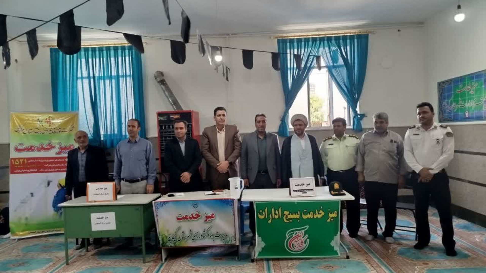 🔻برگزاری میز خدمت مدیران ادارات شهرستان کمیجان به مناسبت اقامه اولین نماز جمعه کشور