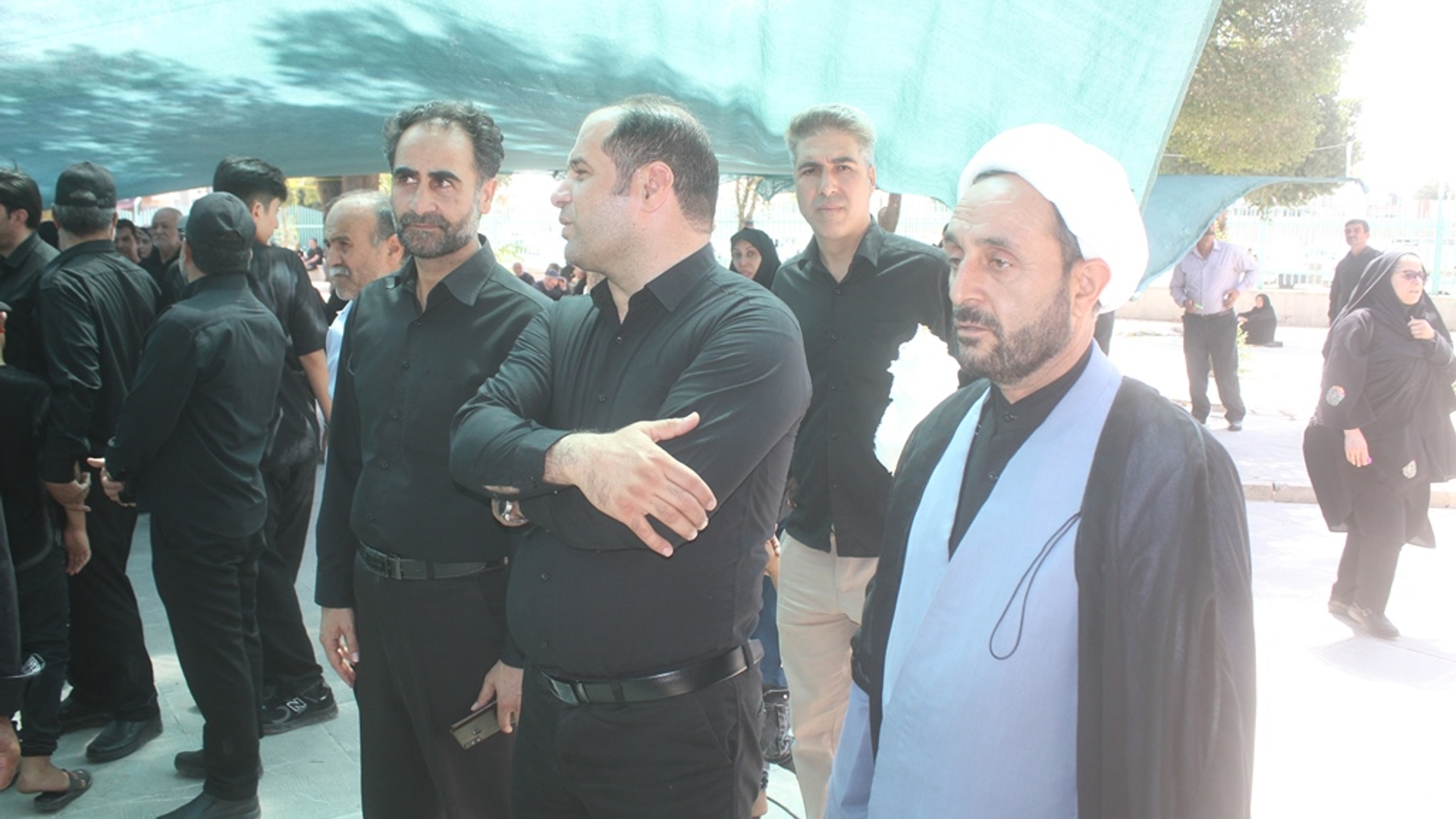 مراسم  معنوی پیاده روی جا ماندگان اربعین حسینی (ع) در خمین برگزار  شد