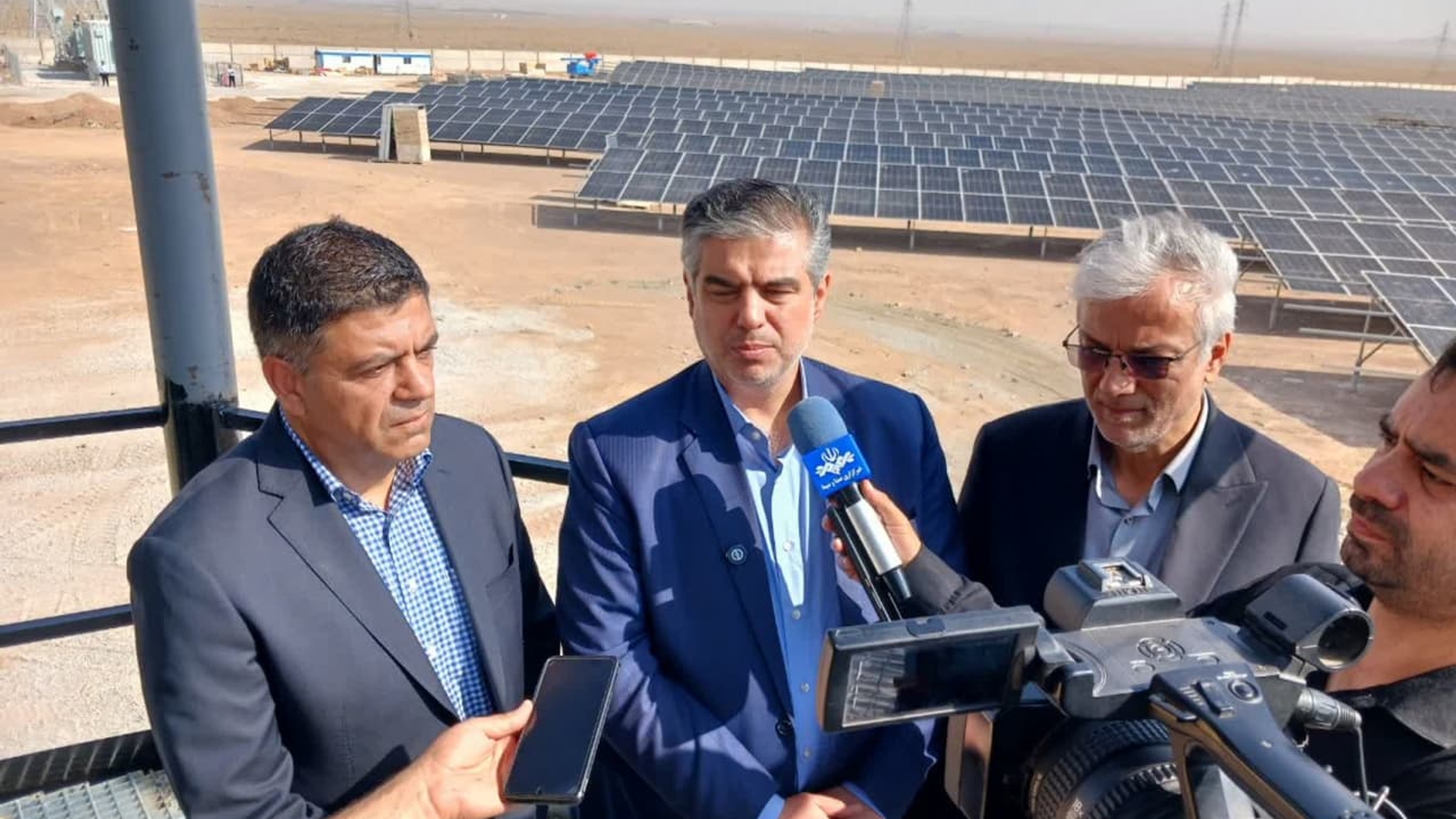 افتتاح فاز اول نیروگاه خورشیدی ۱۷۰ مگاواتی متانول کاوه در زرندیه
