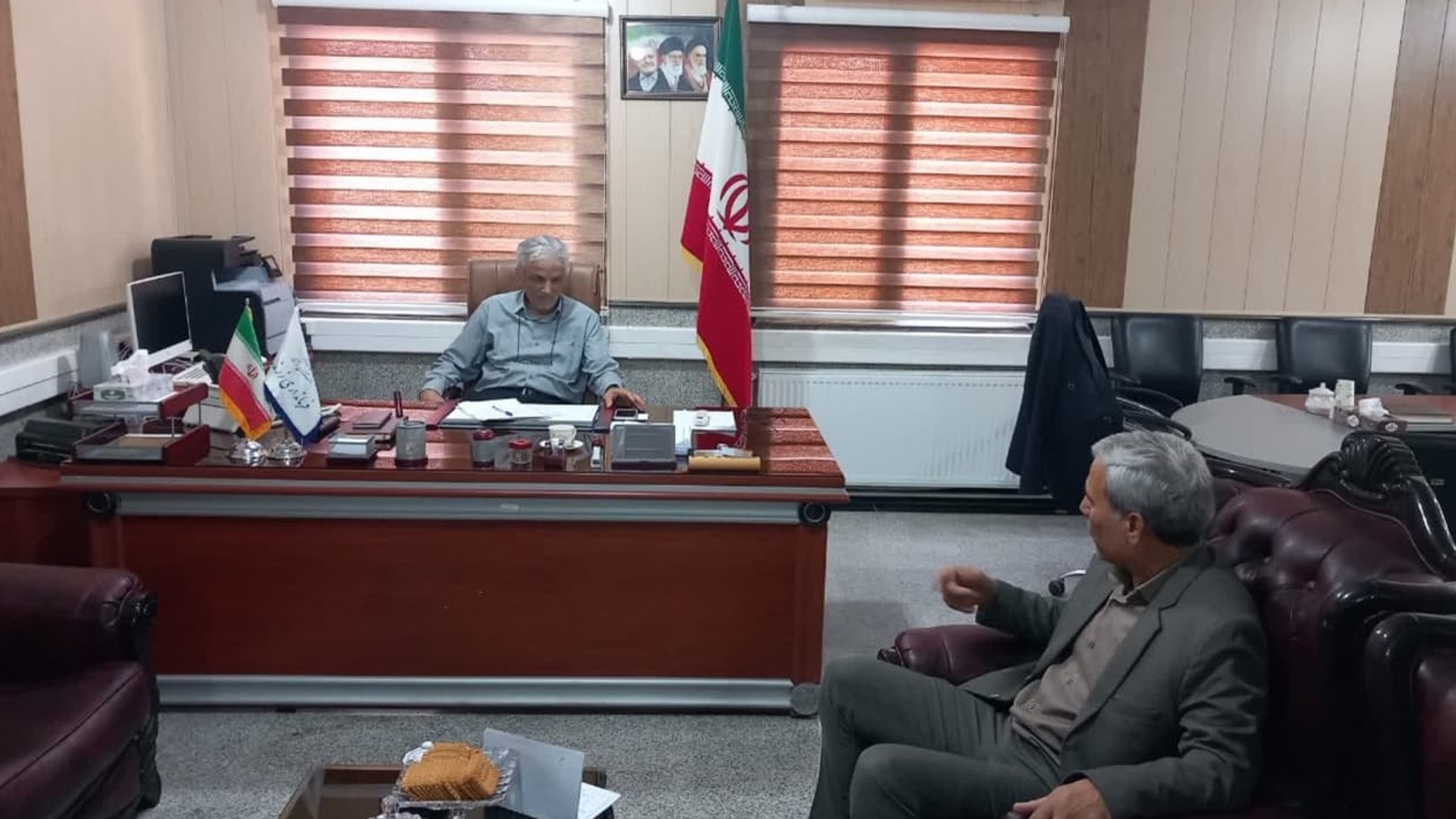 دیدار رئیس اداره تأمین اجتماعی زرندیه با سرپرست فرمانداری شهرستان