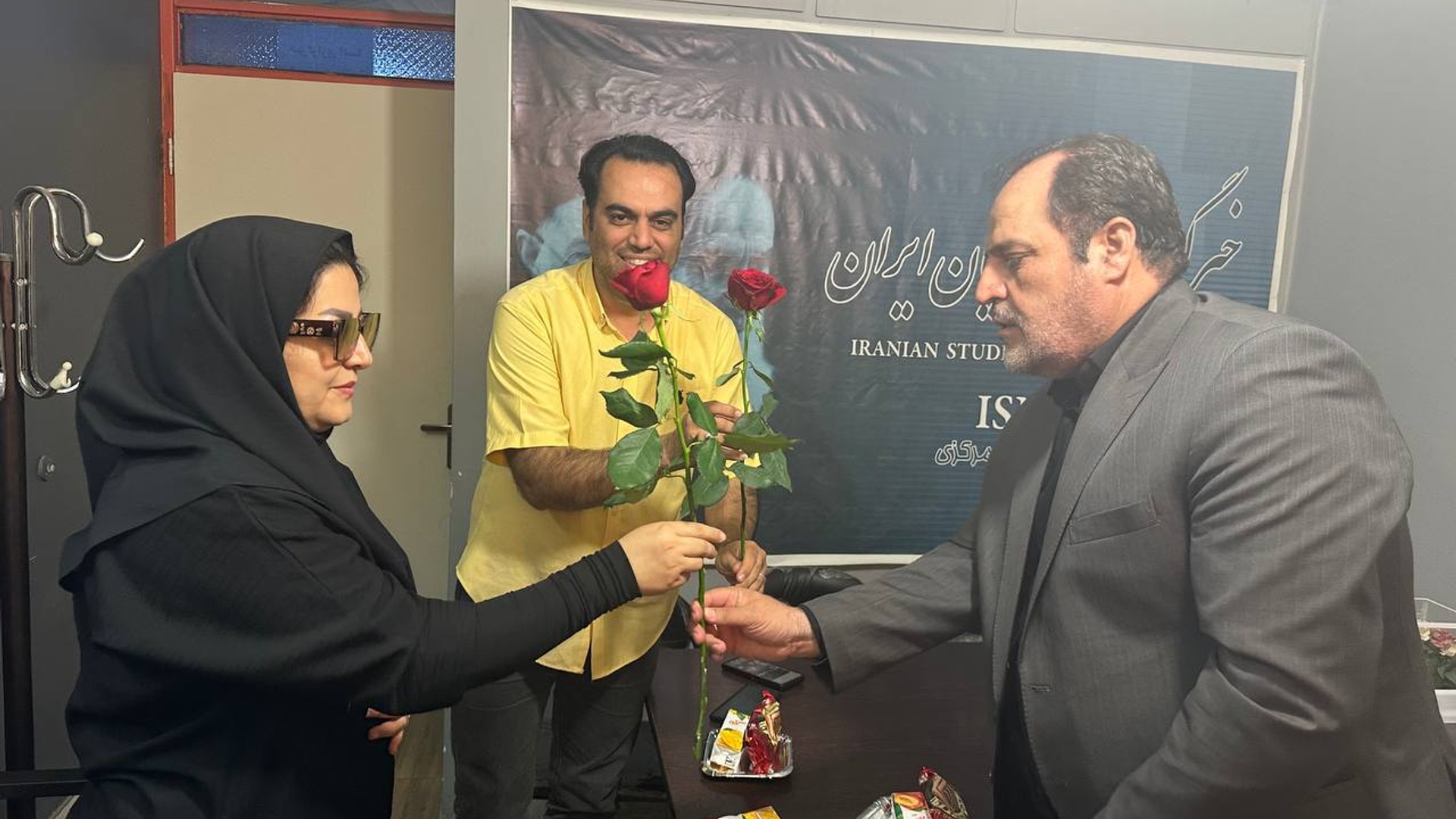 تصمیم‌گیری برای احداث ۲۱۱۰ مگاوات نیروگاه خورشیدی در ساوه