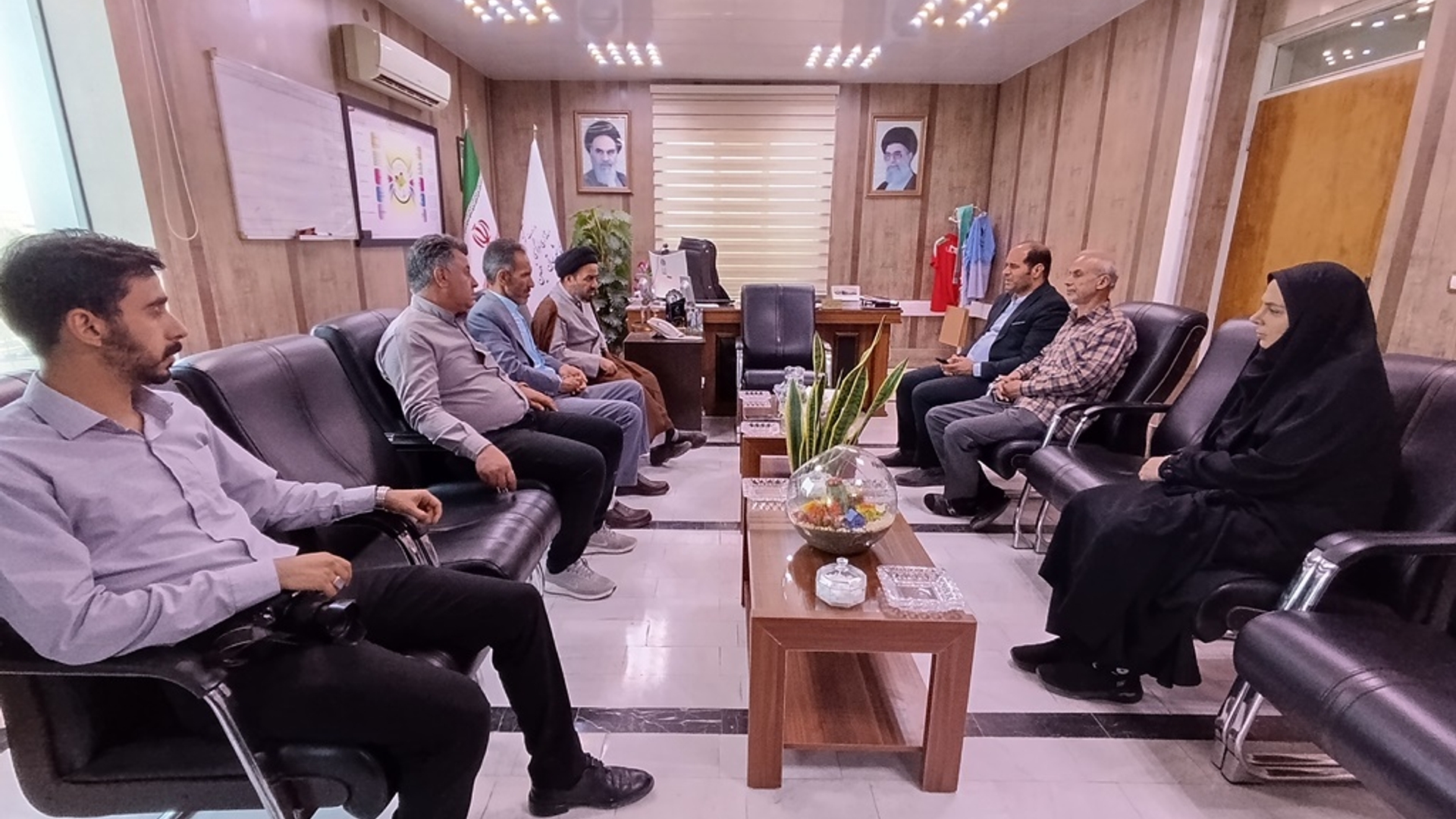 امام جمعه و نماینده مردم خمین در مجلس شورای اسلامی با فرماندار دیدار کردند